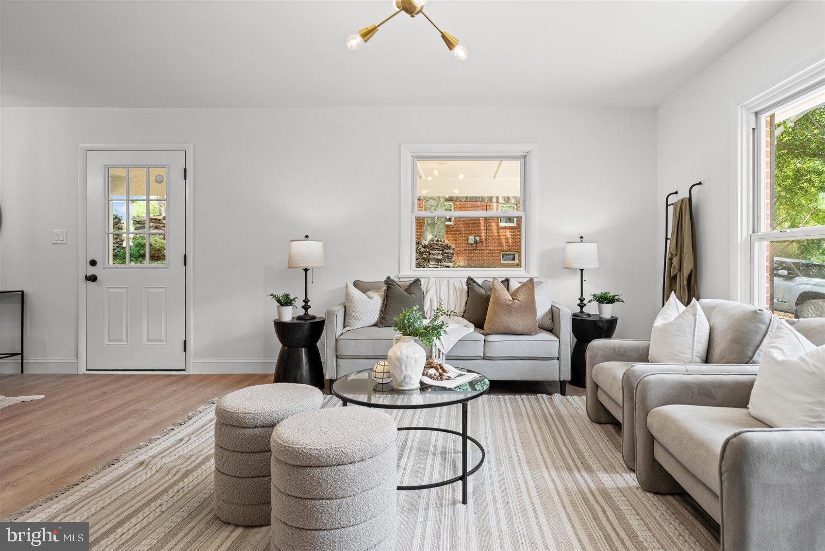VALLEY VIEW - Residential