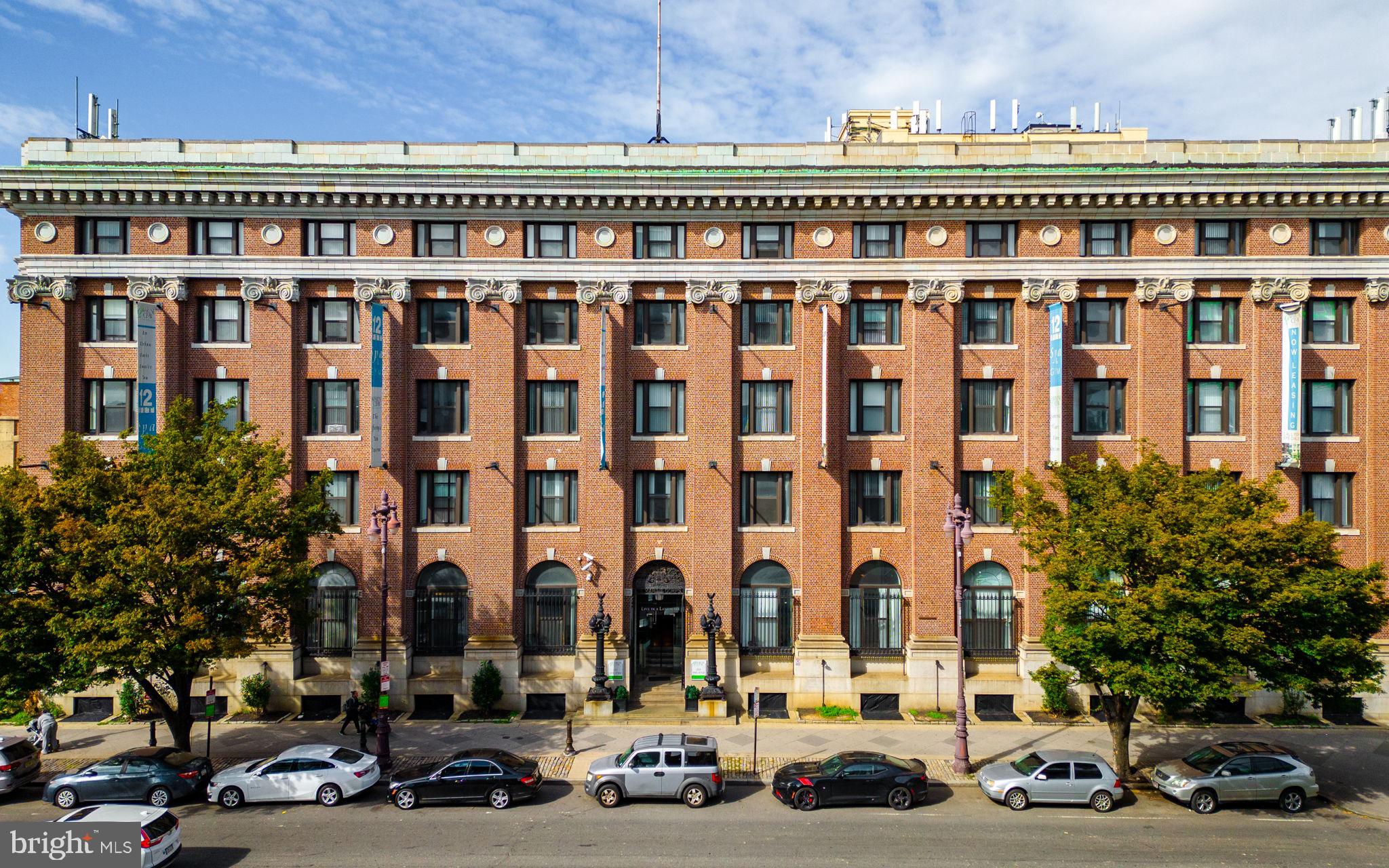 AVENUE OF THE ARTS - Residential Lease