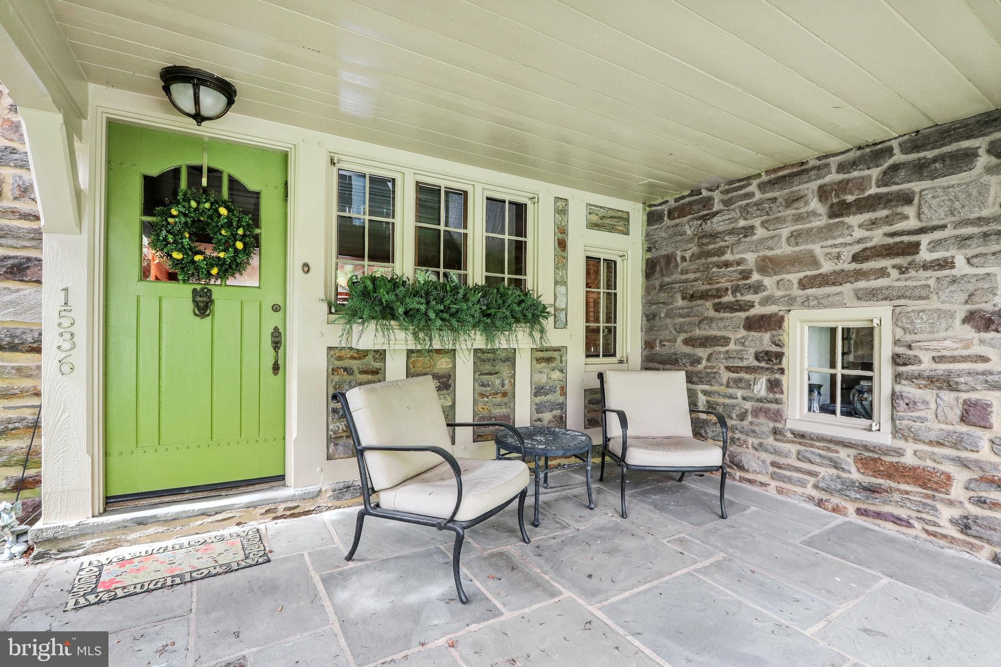 MEADOWBROOK - Residential
