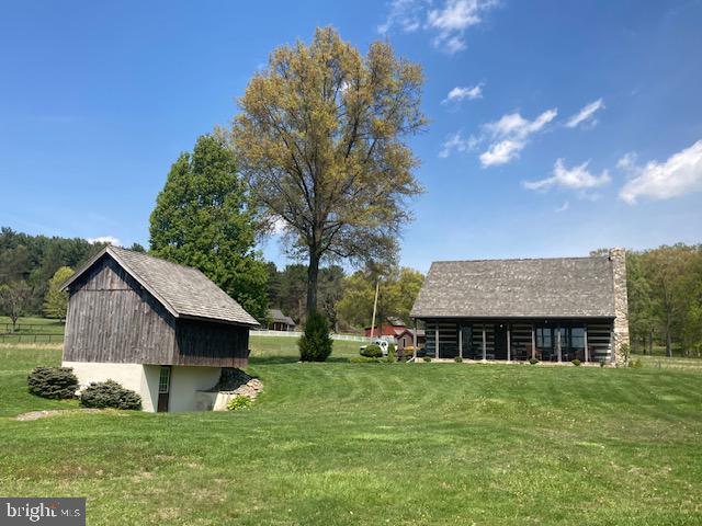 EARL TWP - Residential