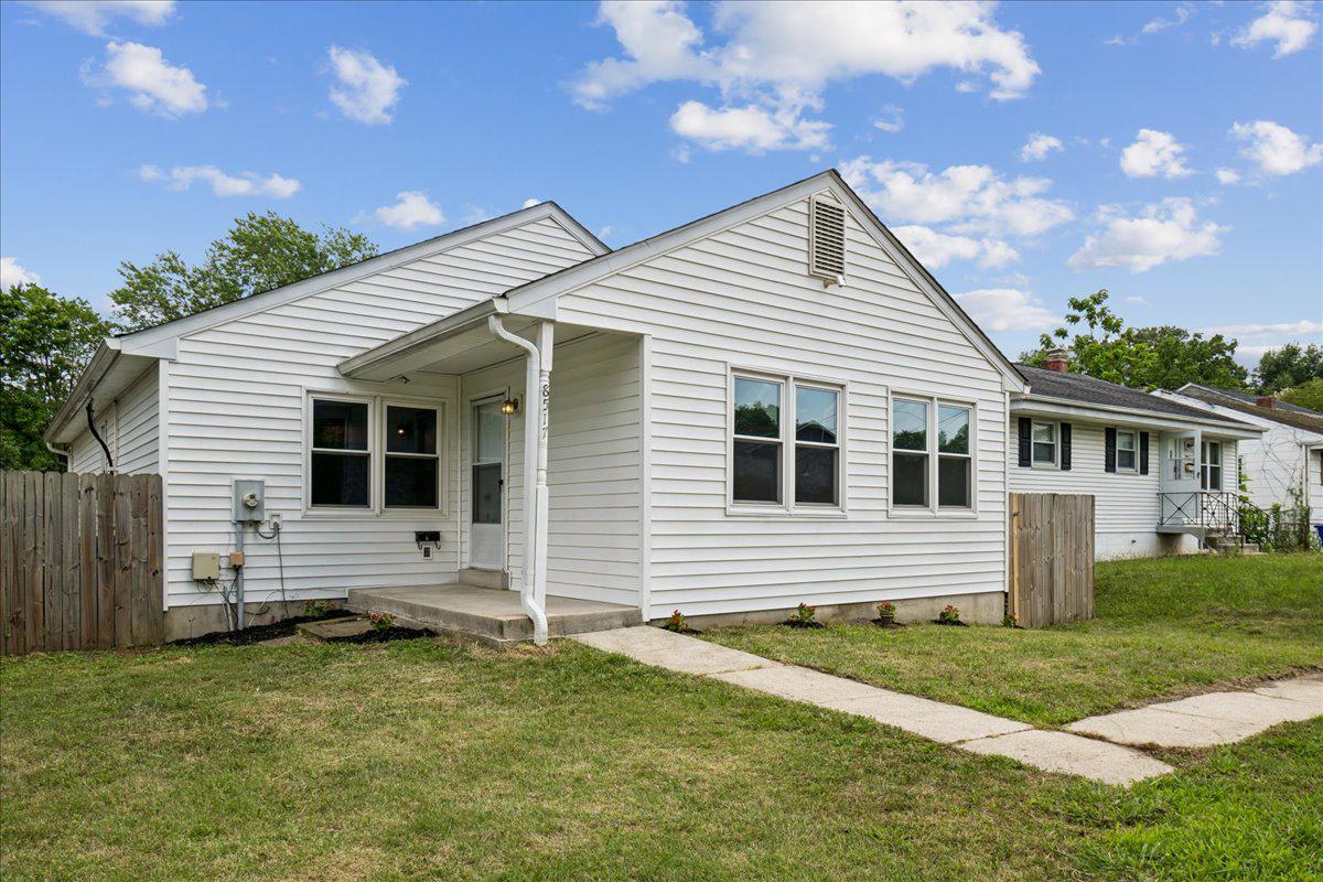 COLLEGE PARK KIDWELLS AD - Residential