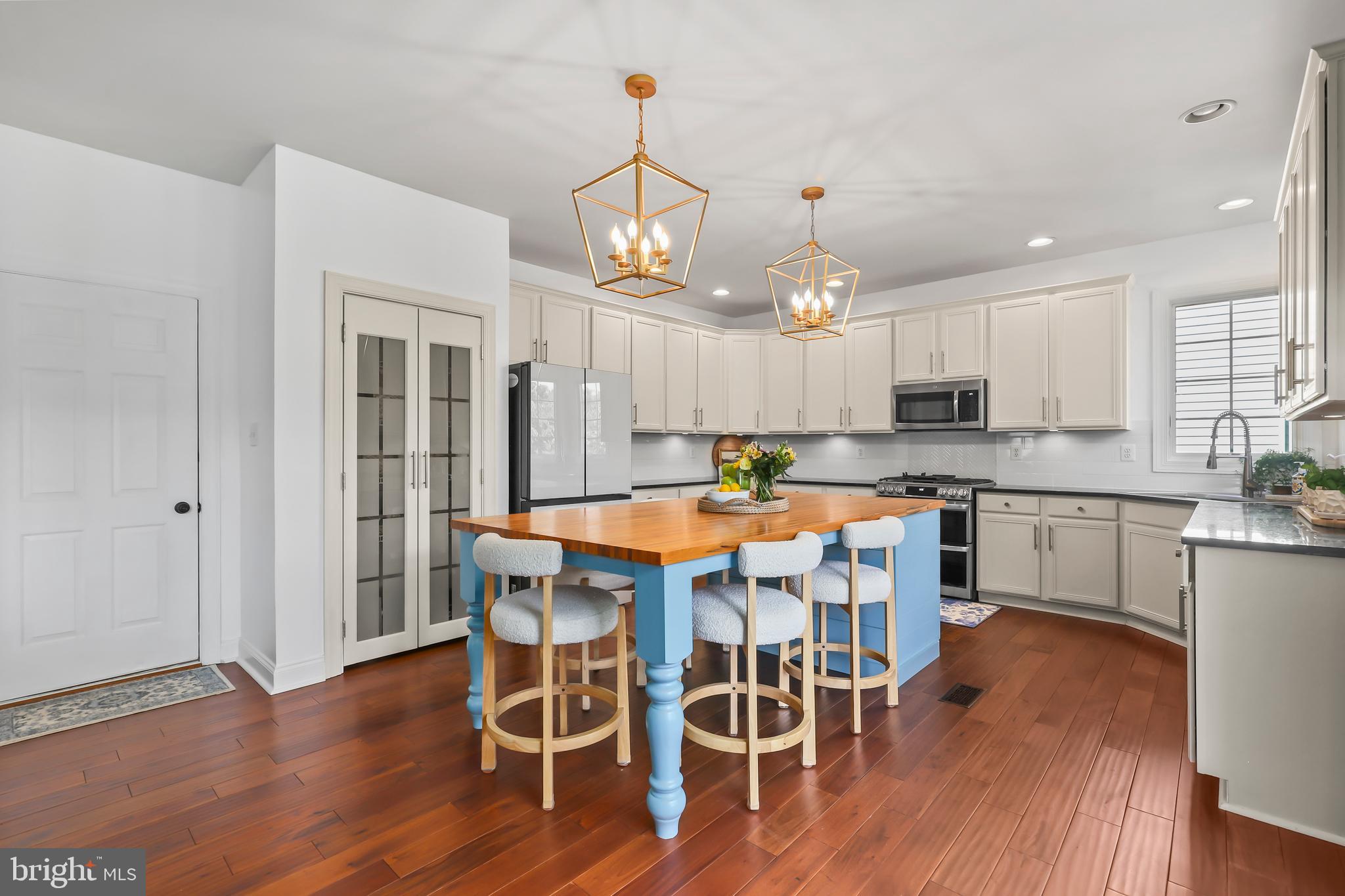 DOMINION VALLEY COUNTRY CLUB - Residential