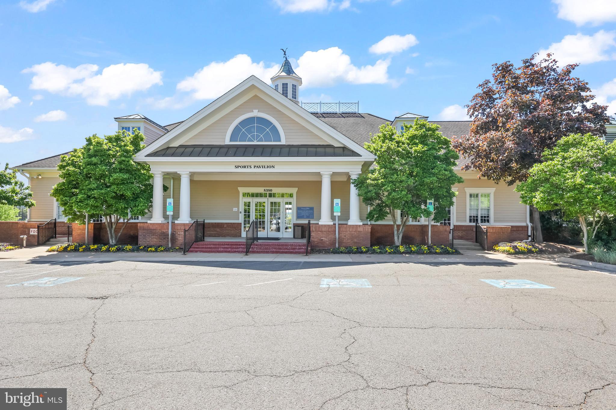 DOMINION VALLEY COUNTRY CLUB - Residential