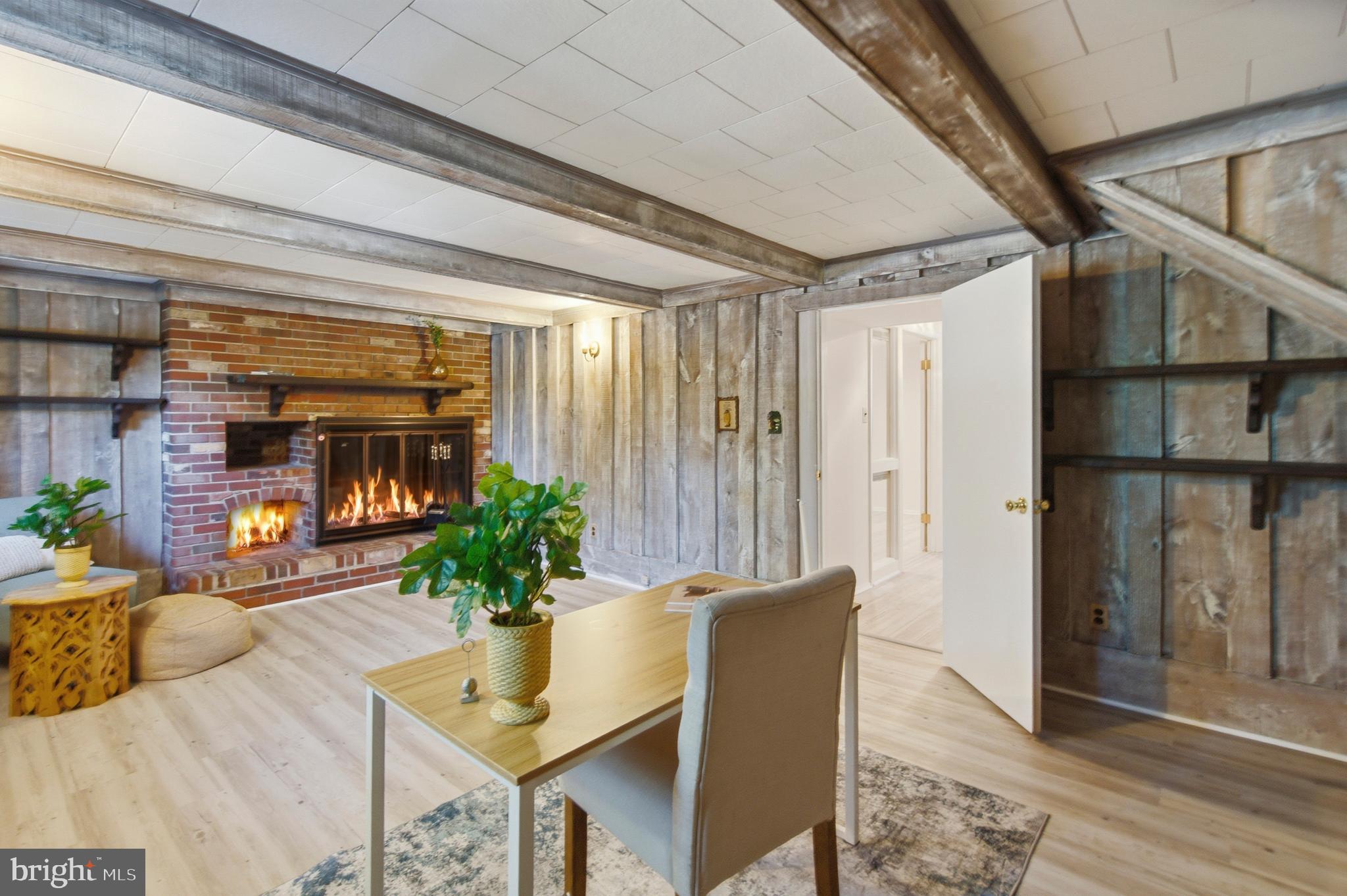 SPRINGLAKE - Residential