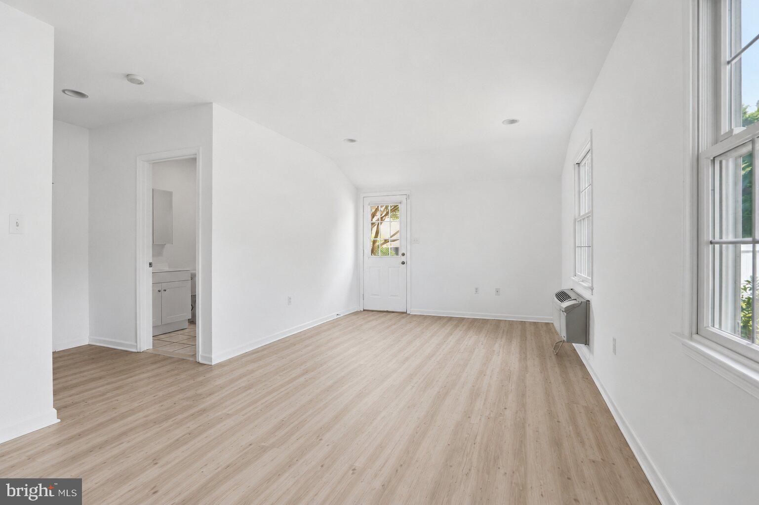 SPRINGLAKE - Residential