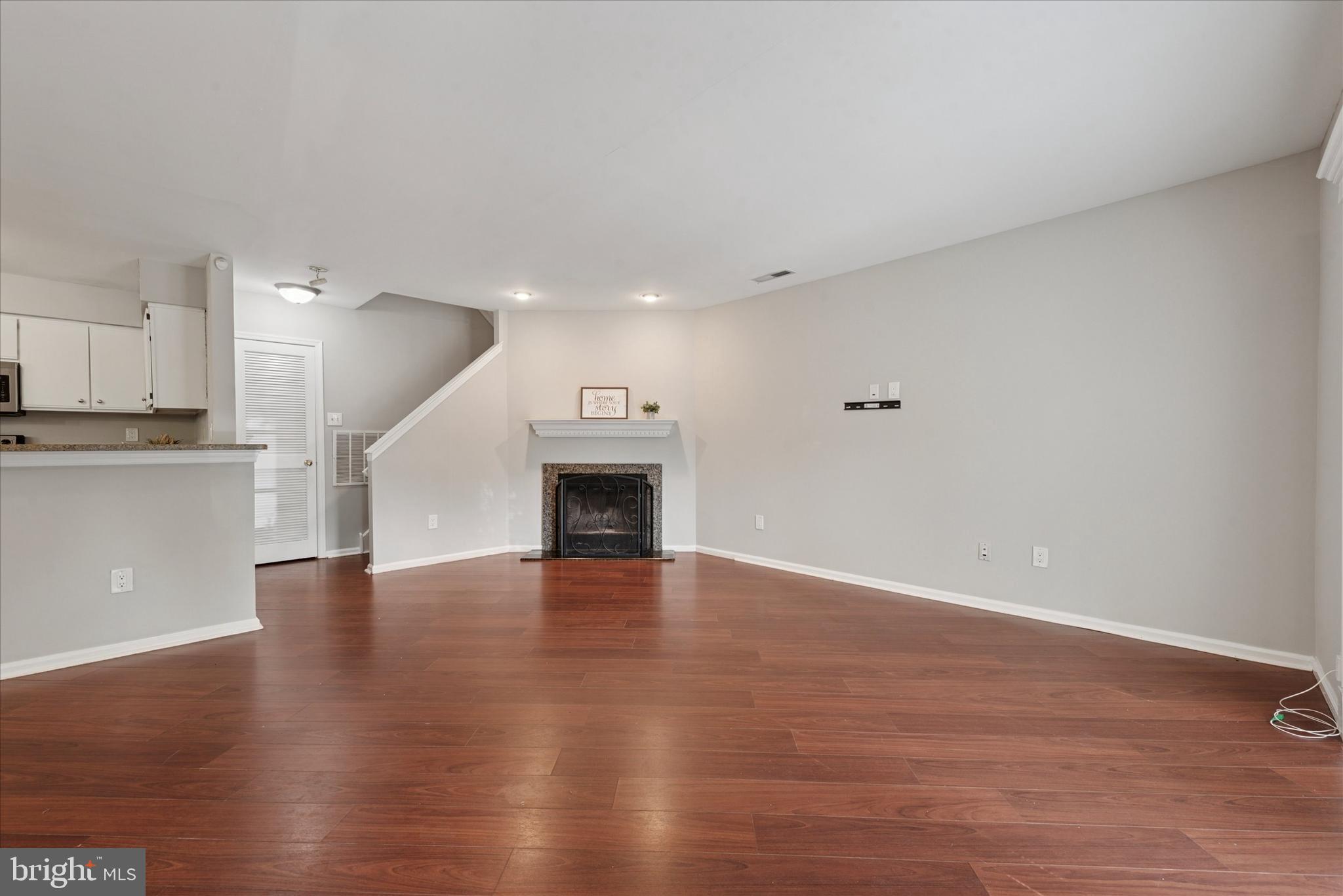 DARLINGTON WOODS - Residential