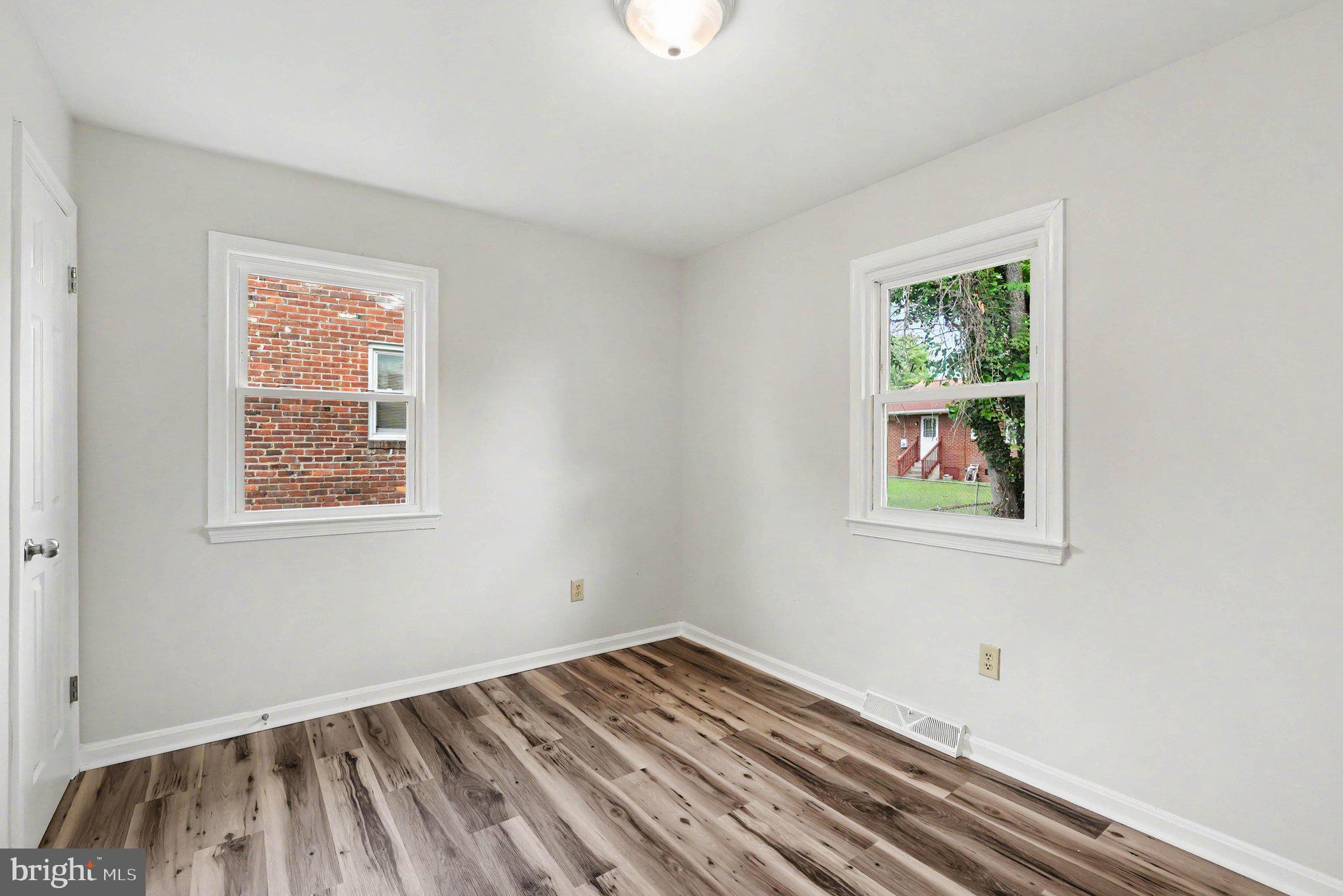 MAYFIELD - Residential