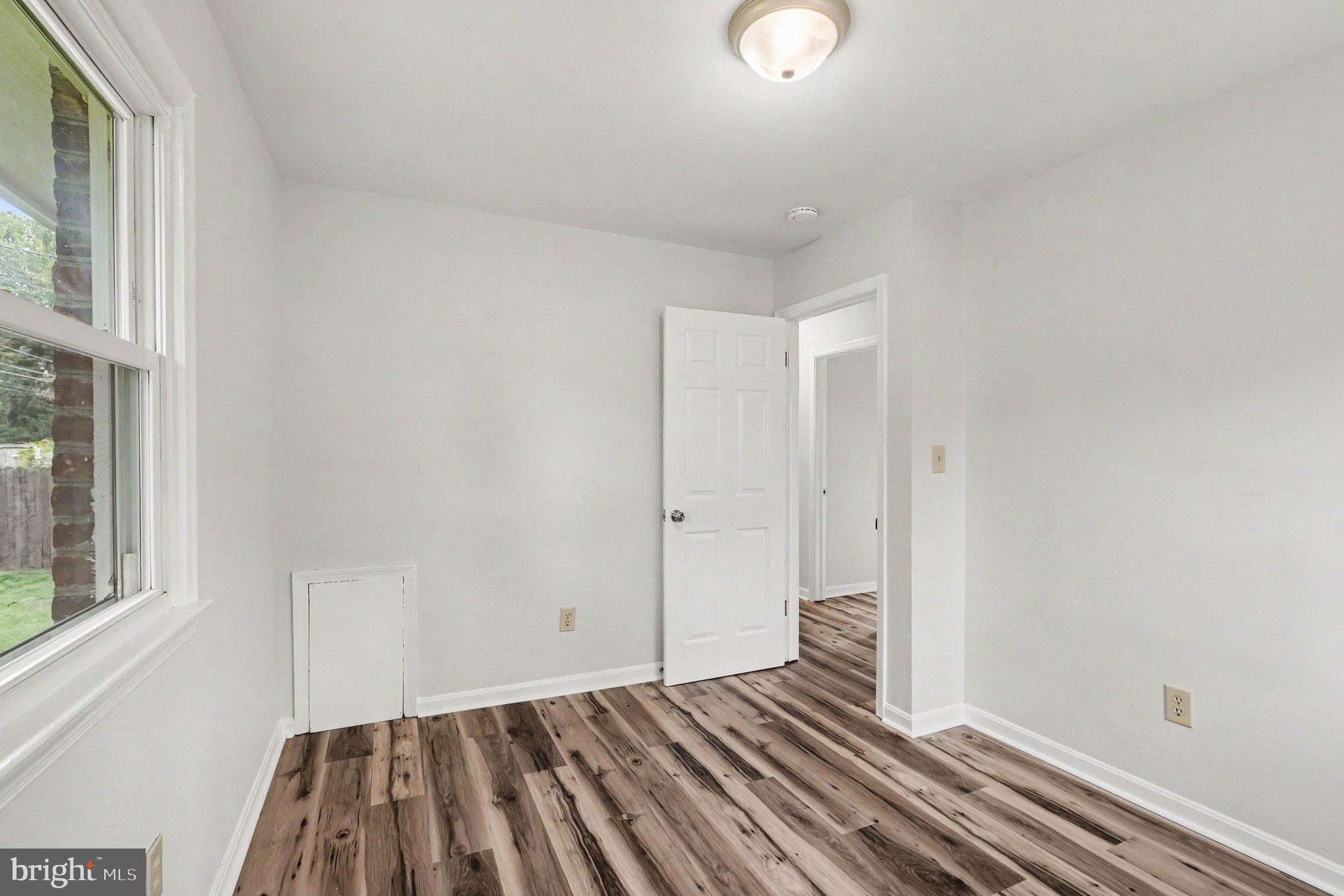 MAYFIELD - Residential
