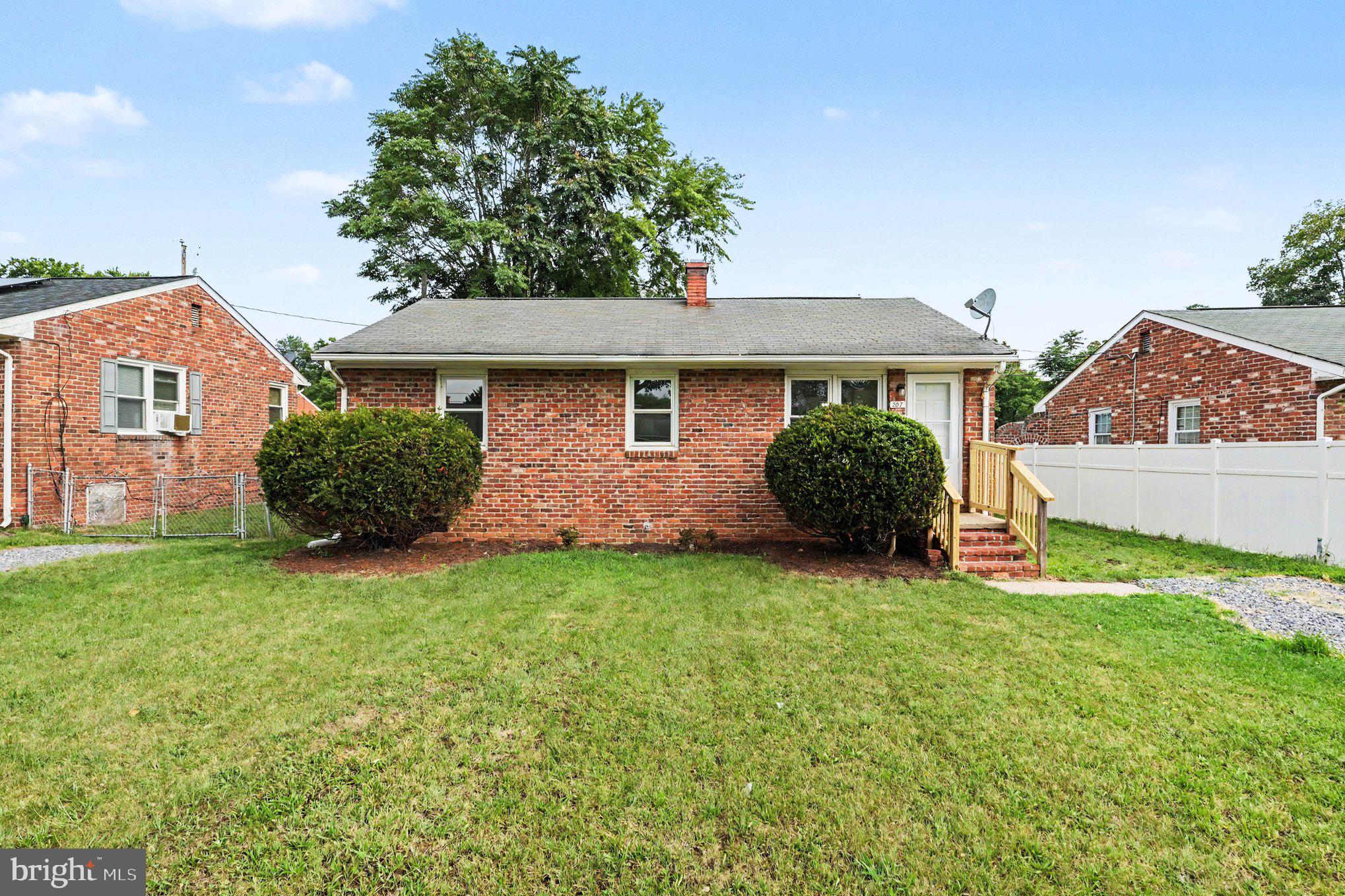 MAYFIELD - Residential