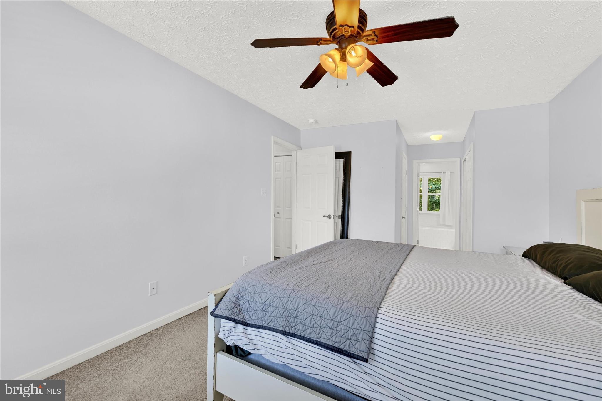FAIRWIND FARMS - Residential Lease