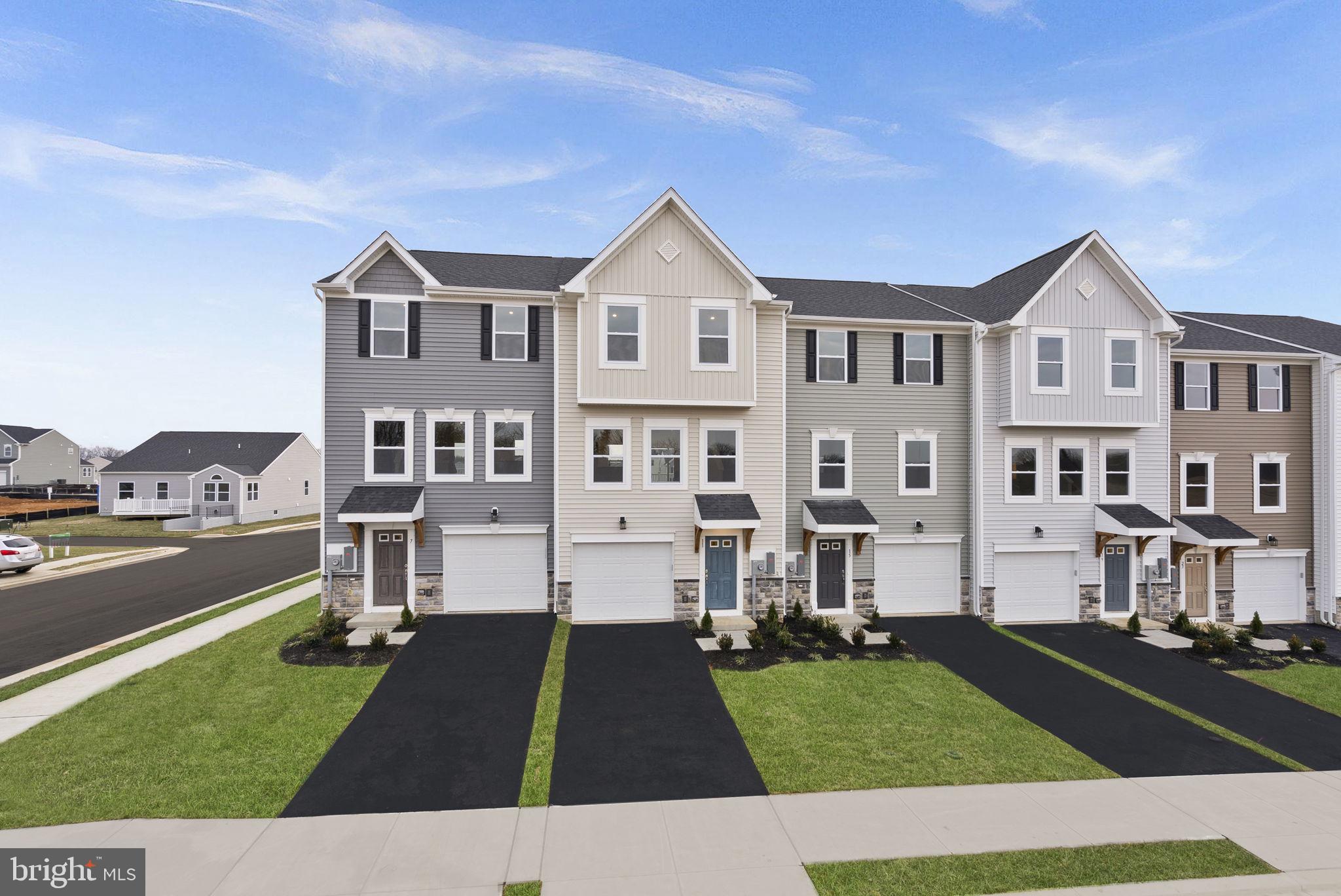 🏡 MODEL HOME – 54 Sumter Ave
Move-In Ready NOW!

✨ St. Paul Townhome TBB– The Largest Townhome in the Ranson Area!

Enjoy spacious backyards with plenty of room for family fun, outdoor games, and weekend cookouts 🍔🌳

✨ Up to 2,000 Sq. Ft. of Modern Living
💰 Special programs available for first-time & second-time buyers

🛏 4 Bedrooms | 🛁 3 Full & 1 Half Bathrooms | 🚗 1-Car Garage

⭐ Main Level Highlights

• Bright open-concept design, perfect for entertaining 🥂
• Chef-inspired kitchen featuring stainless steel appliances, UPGRADED countertops, white cabinets, and upgraded LVP flooring throughout the kitchen and living areas 🍽️
• 10×16 deck, ideal for relaxing or hosting guests outdoors 🌅
• Option to choose your own kitchen finishes or enjoy our professionally curated standard package

⭐ Upstairs Retreat

• Spacious primary suite with walk-in closet and spa-like rain shower 🚿
• Two additional bedrooms and a full bath 🛌
• Laundry conveniently located on the bedroom level 🧺


⭐ Fully Finished Basement

• Finished recreation room with half bathroom — ideal for an additional living area, guest space, home office, or playroom 🎮🎬

📍 Move-In Ready Now — Secure Your Home Today!
📲 Call or text the listing agent for details and private showings

📸 Photos and pricing are for reference only.