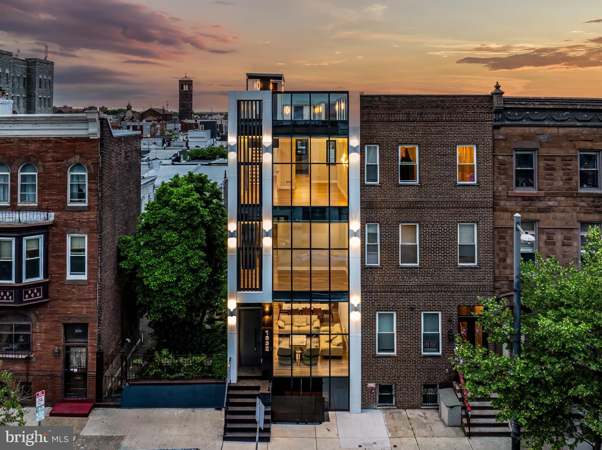 PASSYUNK SQUARE - Residential