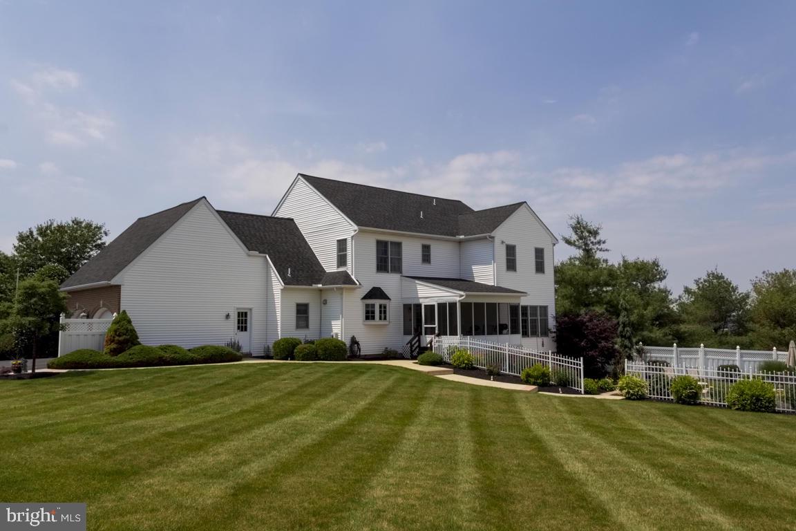 EAST HEMPFIELD - Residential