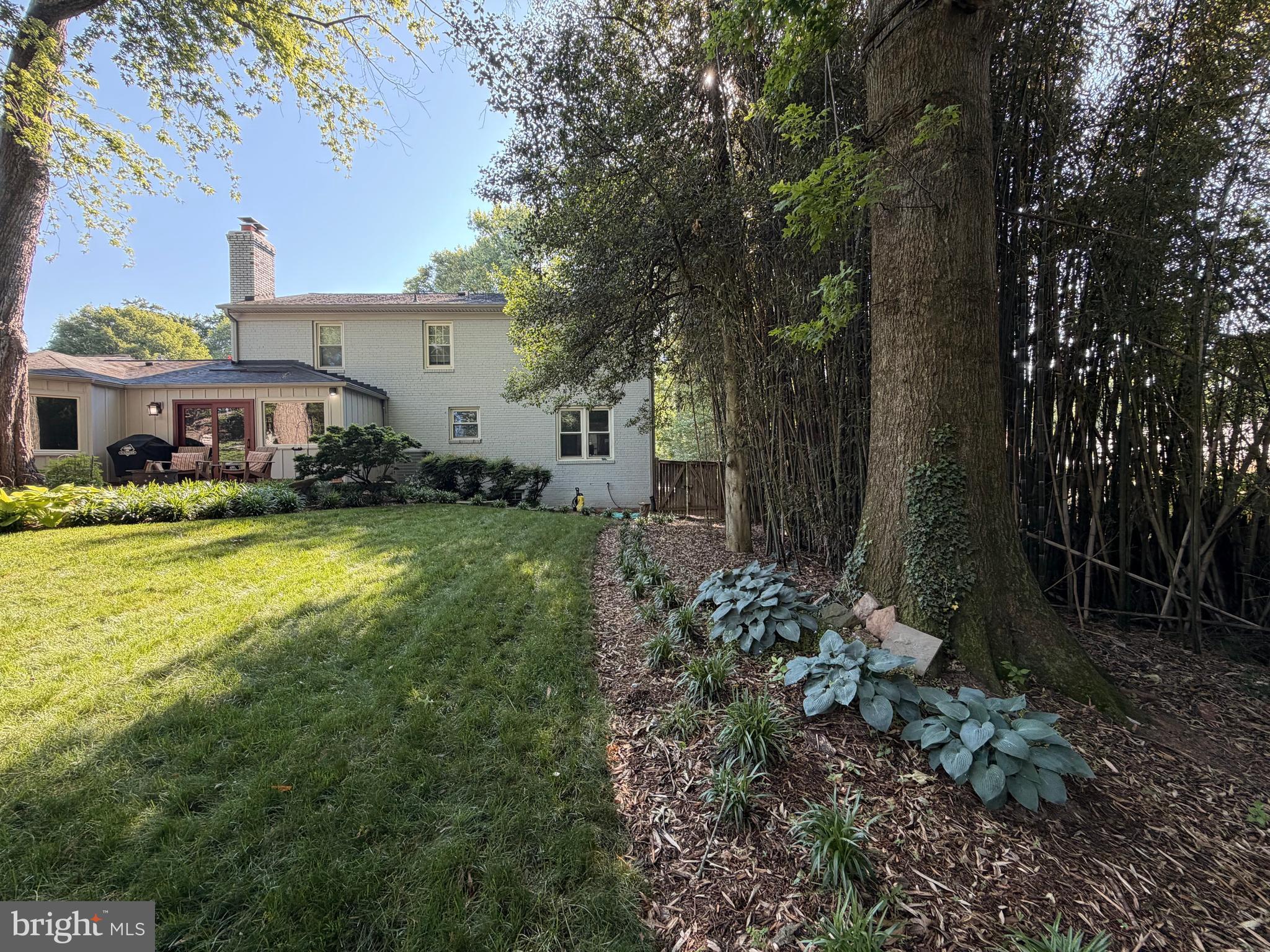 ANCIENT OAK - Residential