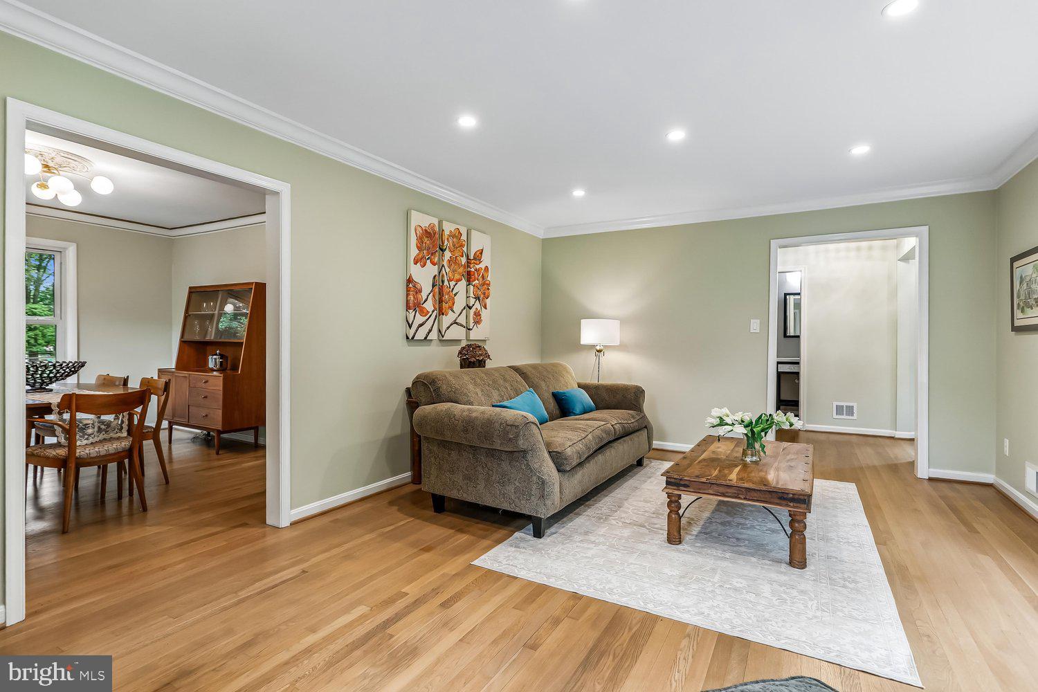 ANCIENT OAK - Residential