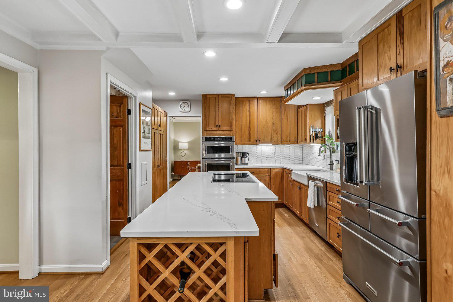 ANCIENT OAK - Residential