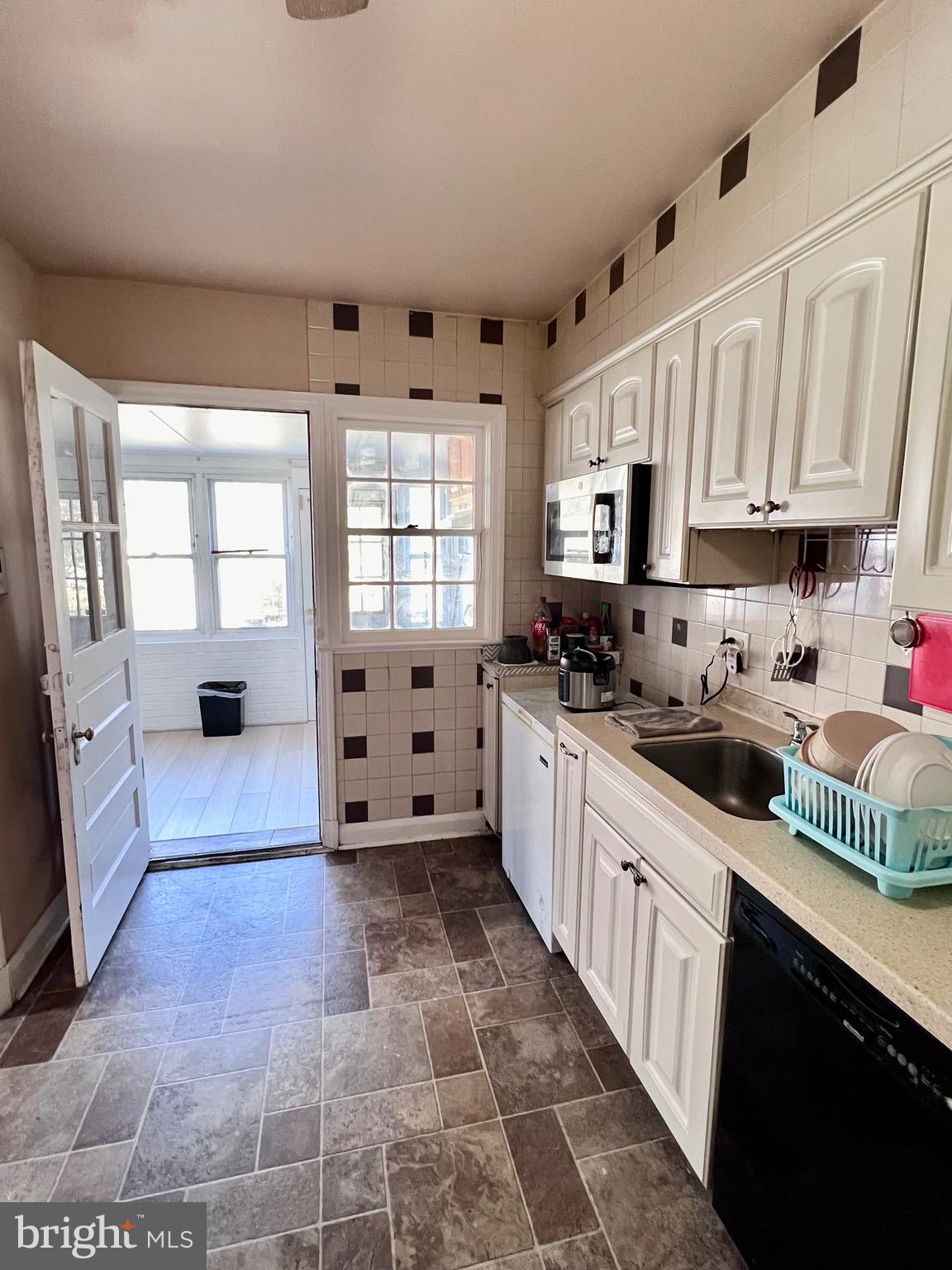 ELM RIDGE - Residential