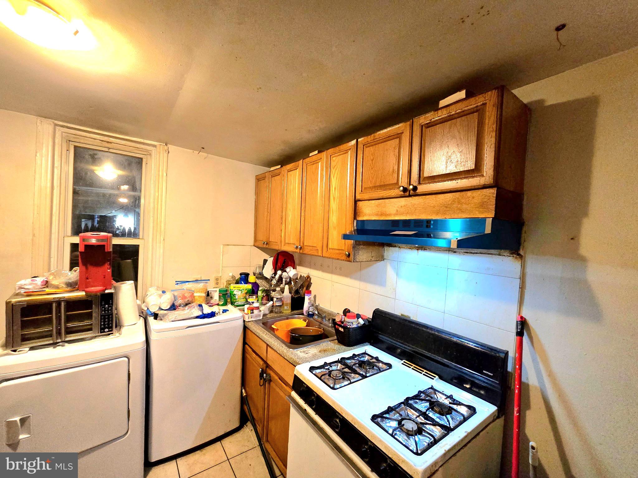 WHITMAN - Residential
