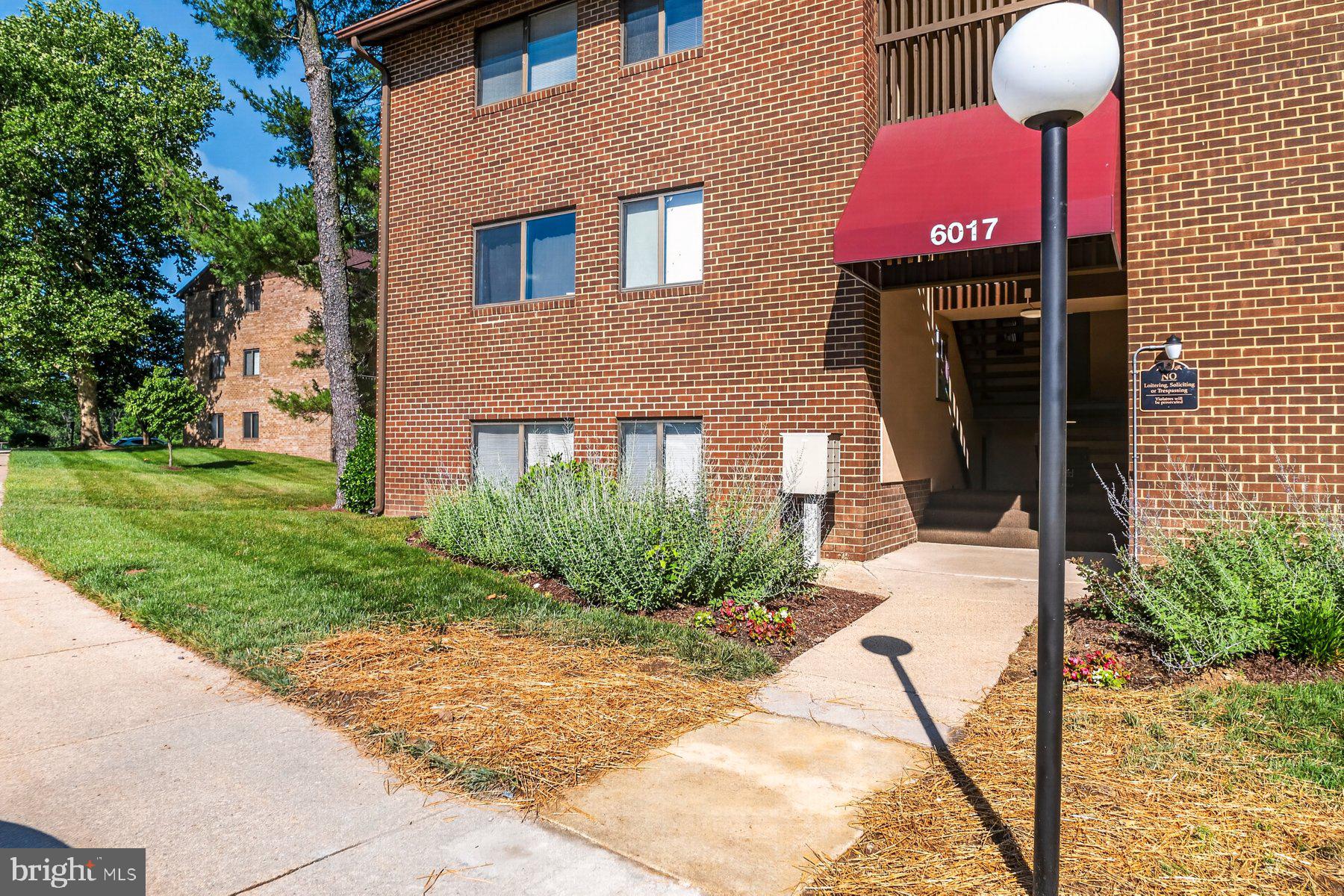 VILLAGE OF LONG REACH - Residential