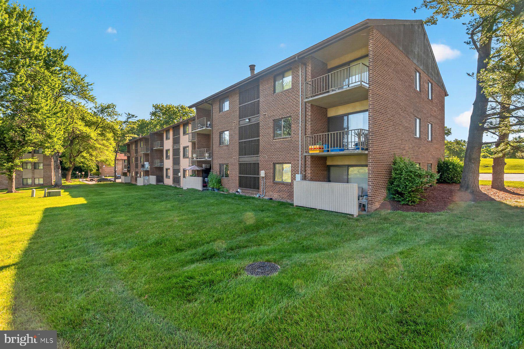 VILLAGE OF LONG REACH - Residential
