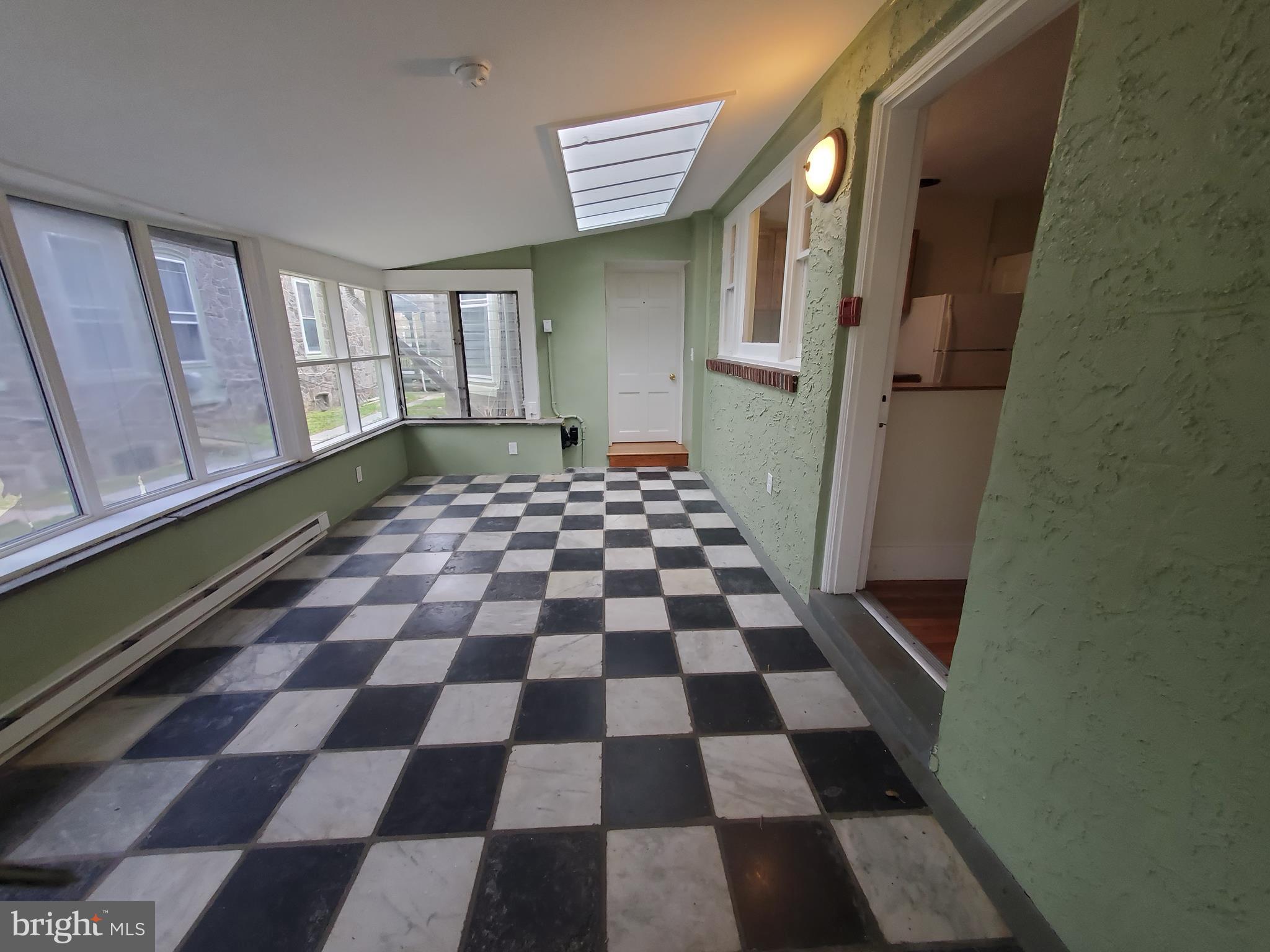 GERMANTOWN - Residential Lease