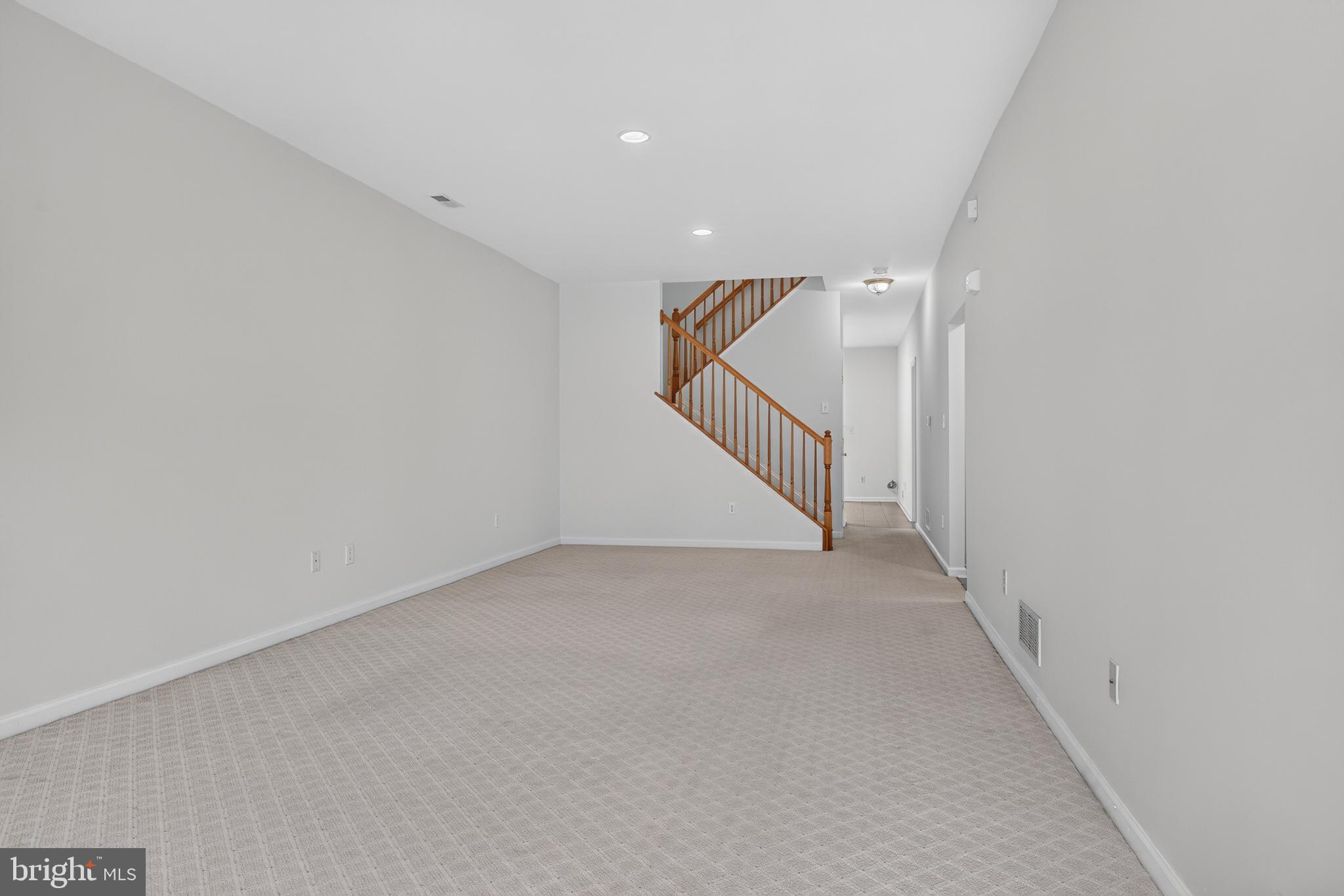 CROSSINGS AT CHRIS - Residential