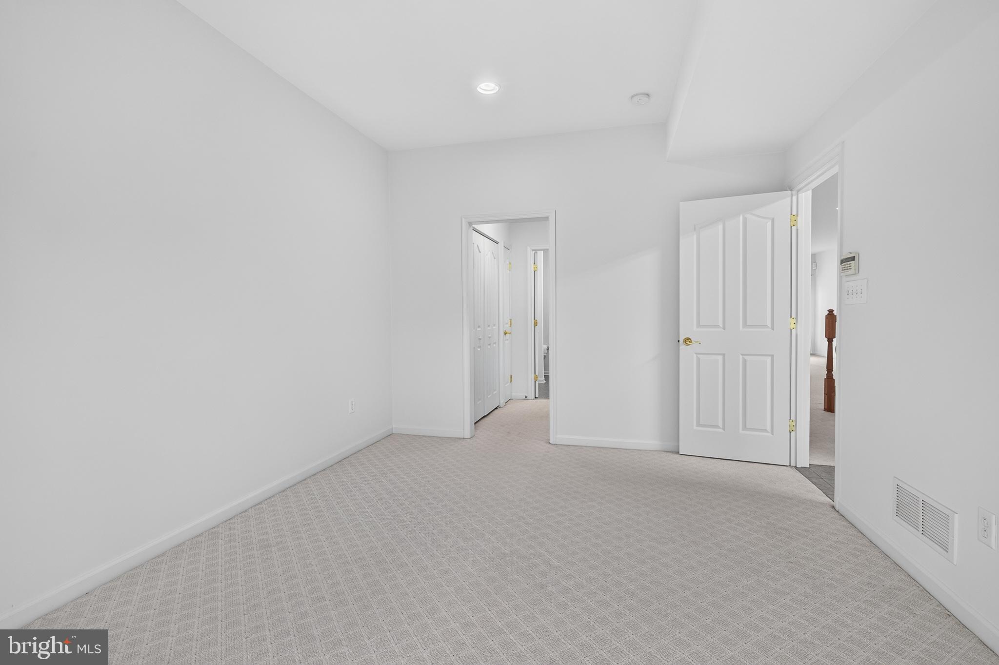 CROSSINGS AT CHRIS - Residential