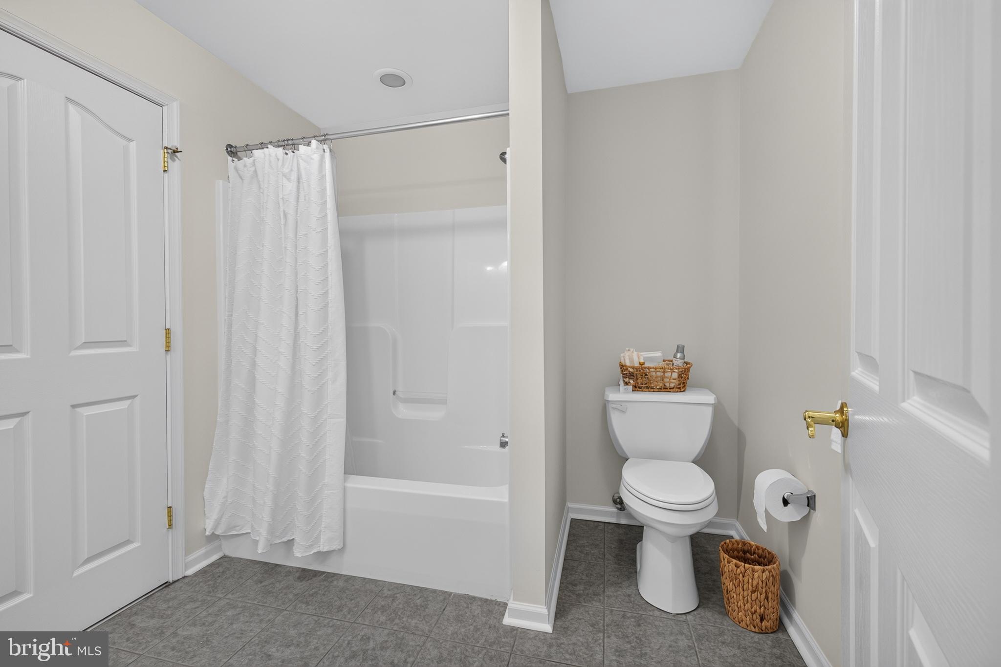 CROSSINGS AT CHRIS - Residential
