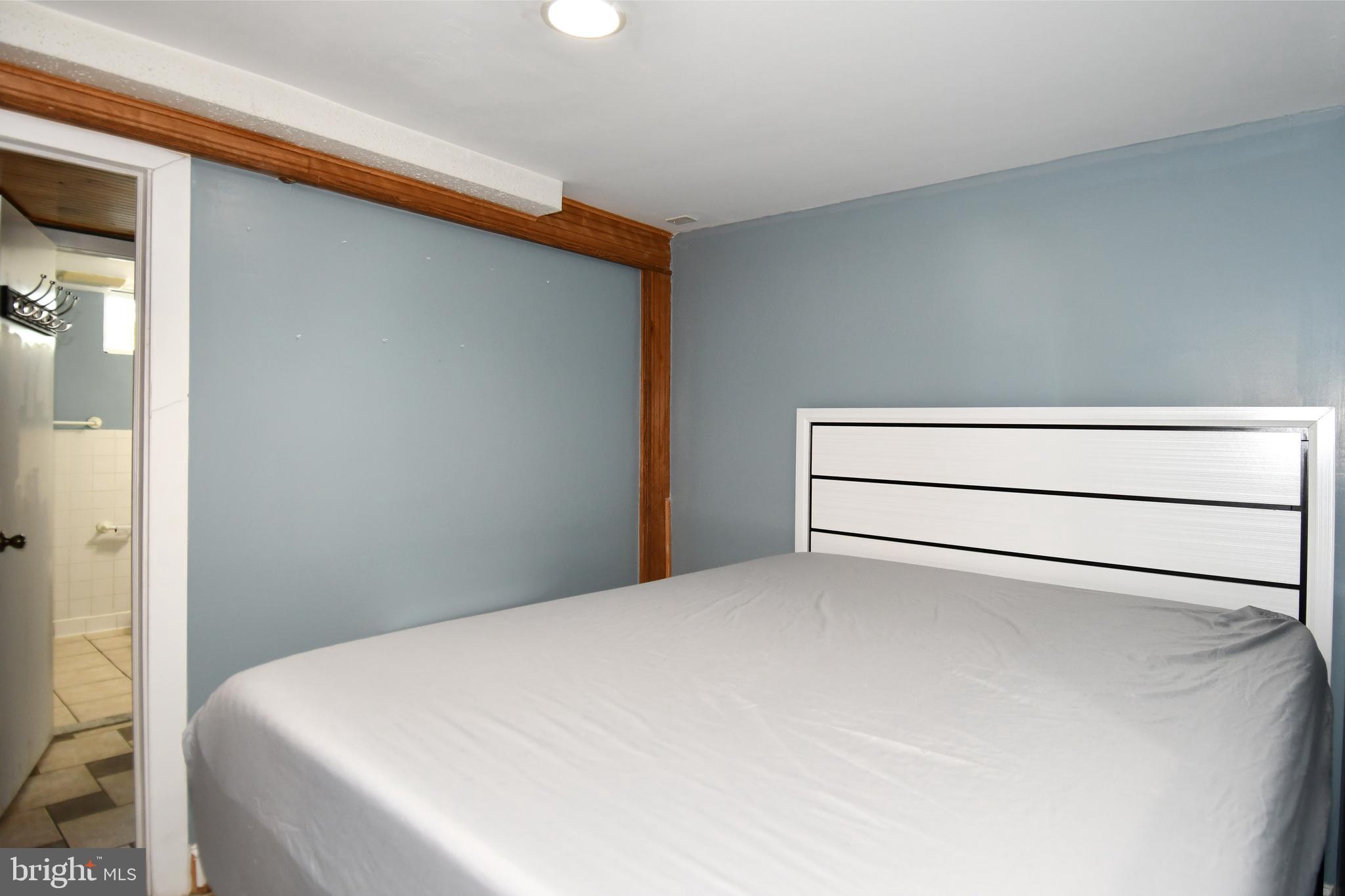 COLUMBIA HIGHLANDS - Residential