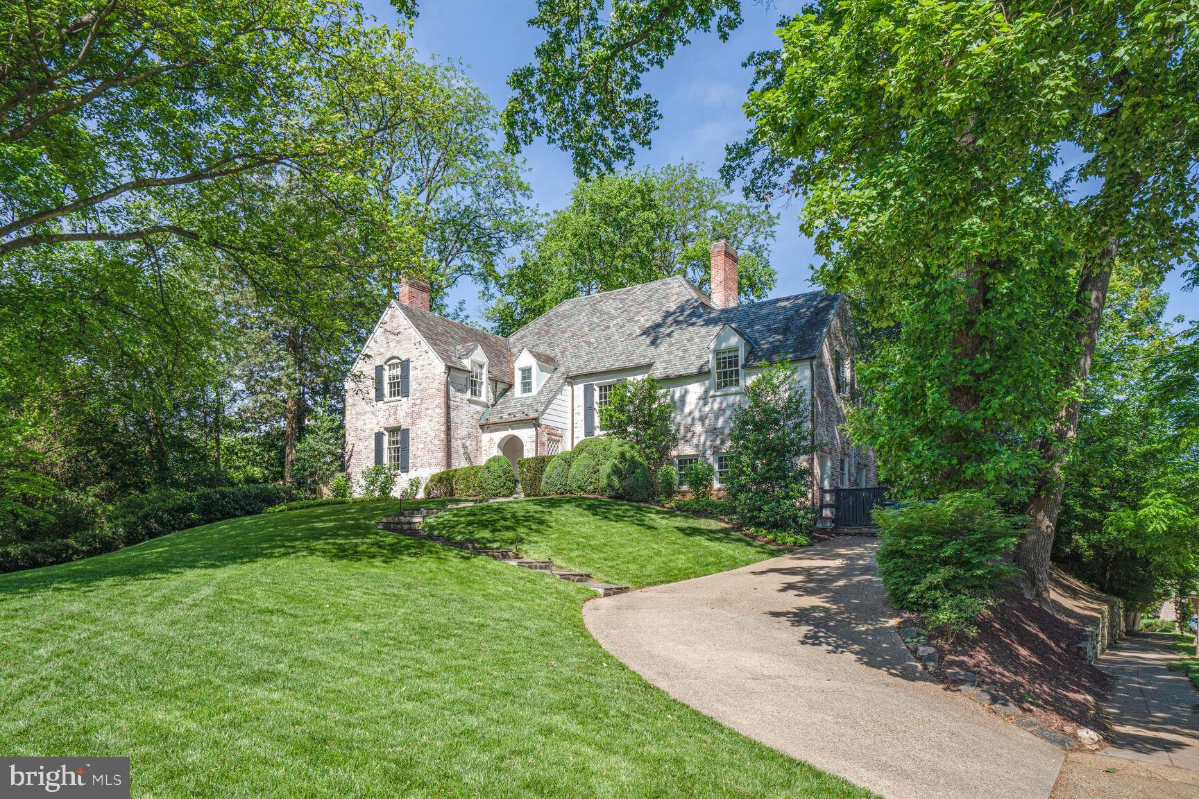 WESLEY HEIGHTS - Residential