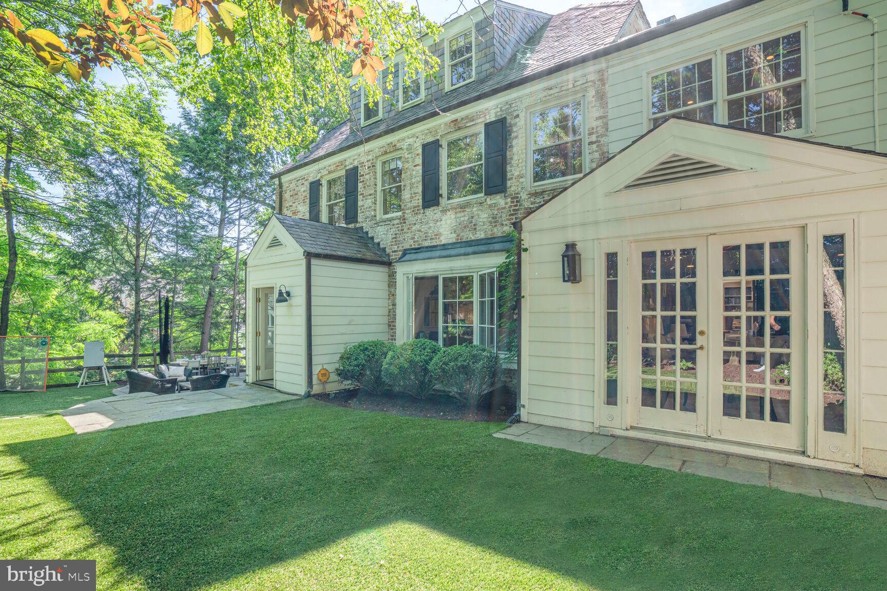 WESLEY HEIGHTS - Residential