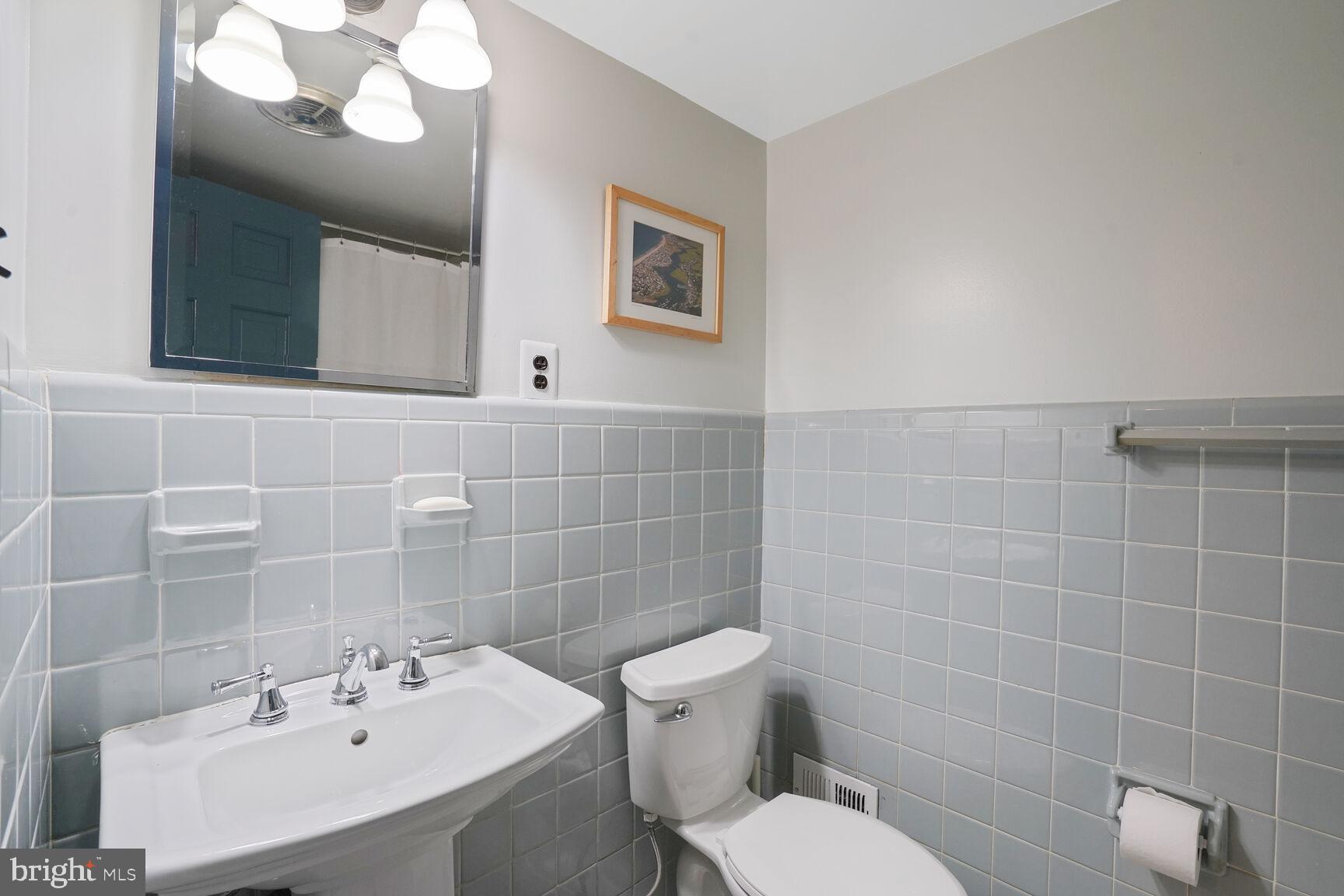 WESLEY HEIGHTS - Residential