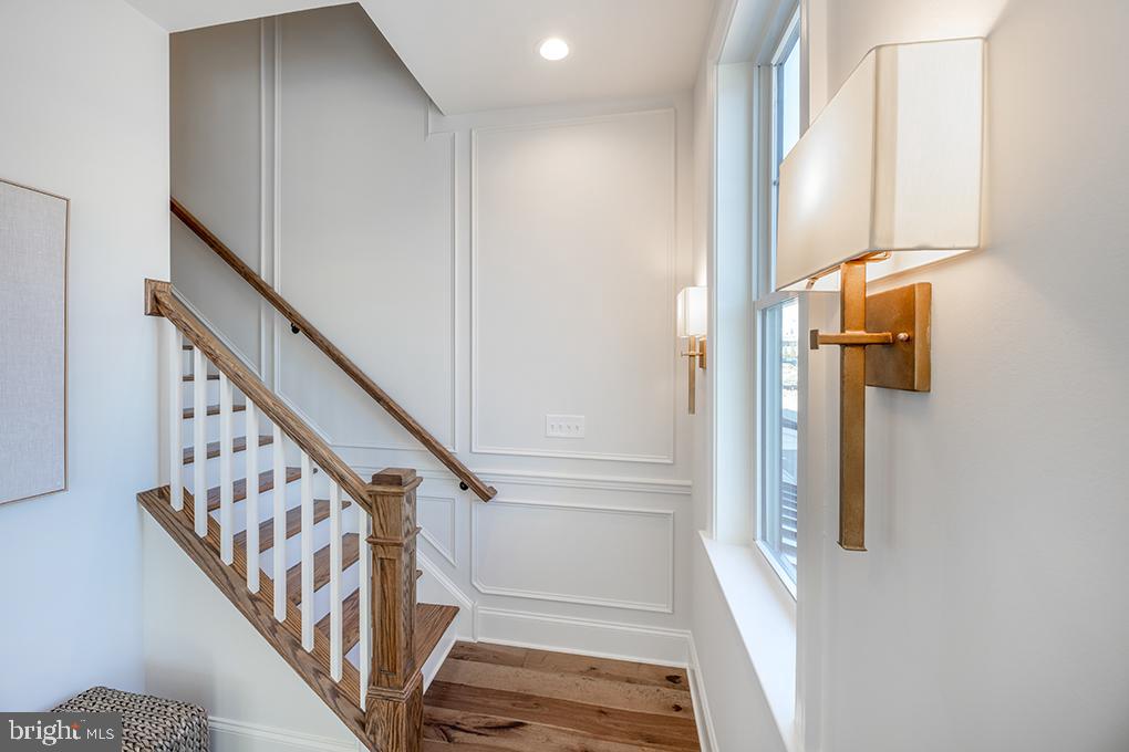 NEWTOWN WALK AT ELLIS PRESERVE - Residential