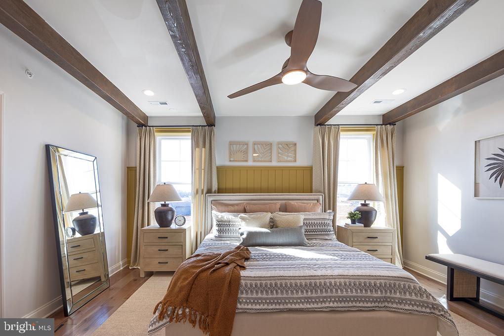 NEWTOWN WALK AT ELLIS PRESERVE - Residential