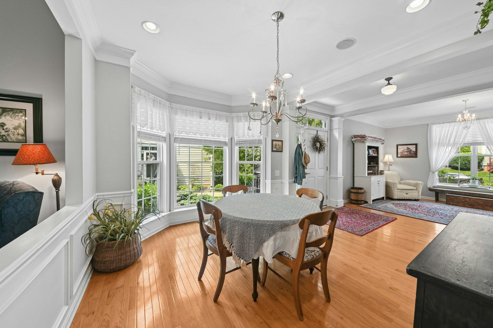 DOYLESTOWN STATION - Residential