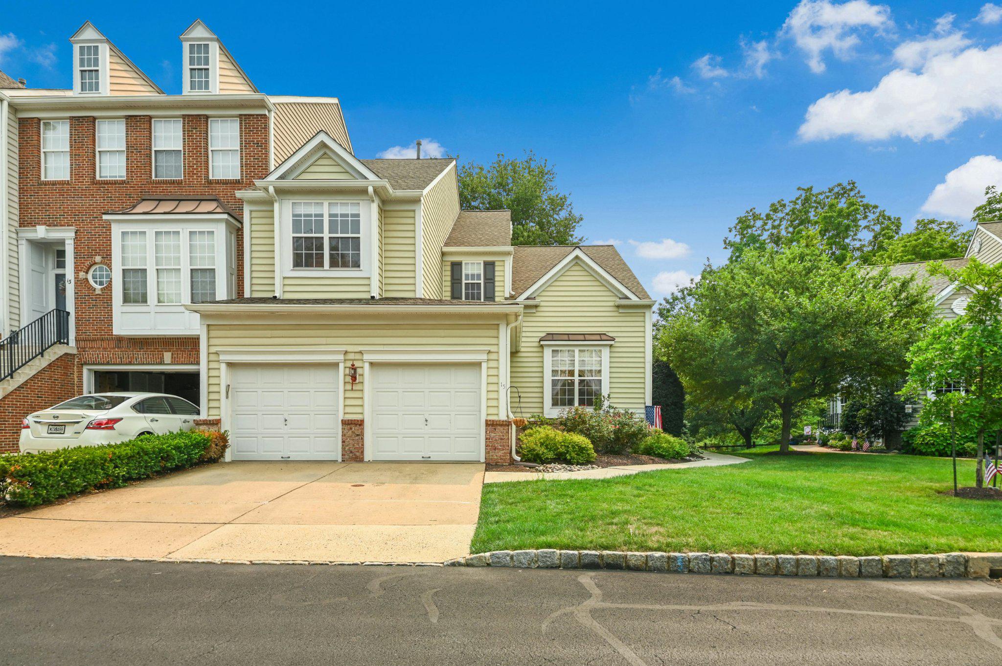 DOYLESTOWN STATION - Residential