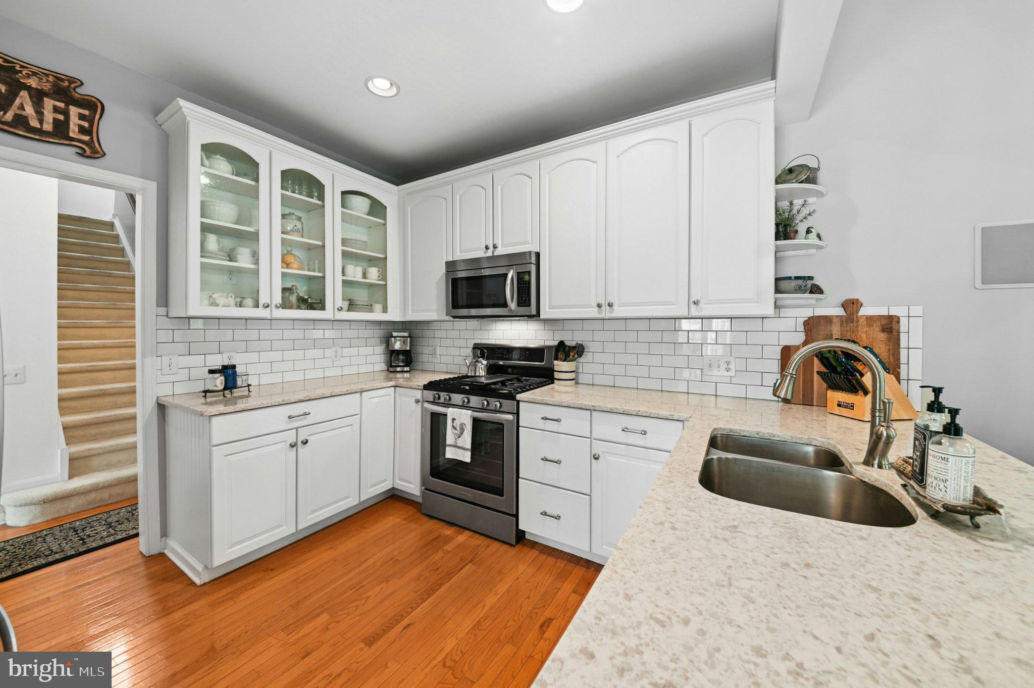 DOYLESTOWN STATION - Residential