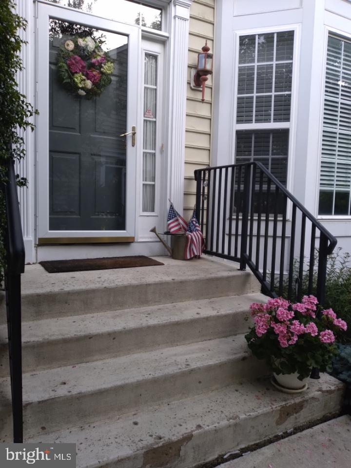 DOYLESTOWN STATION - Residential