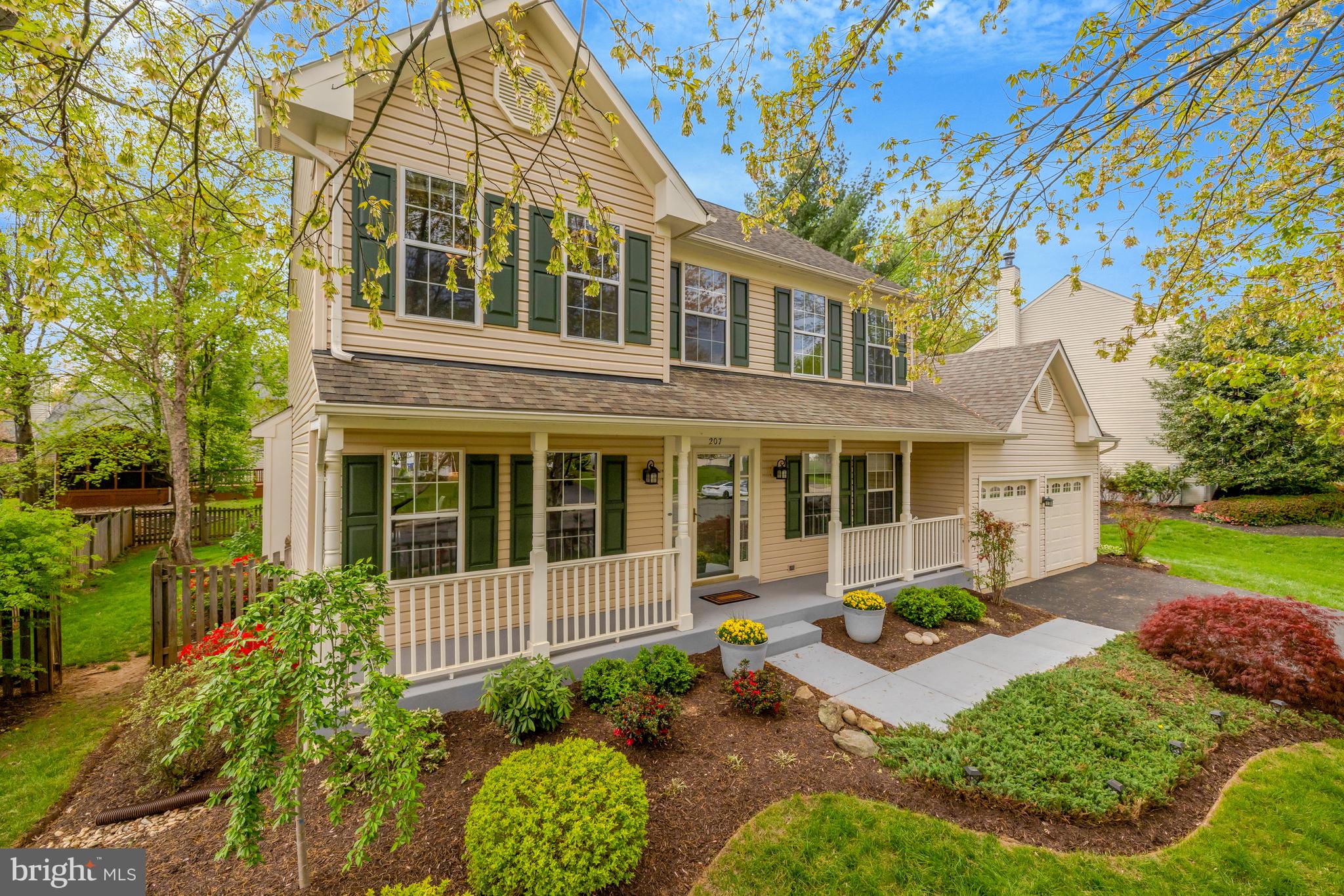 ASHTON DOWNS - Residential