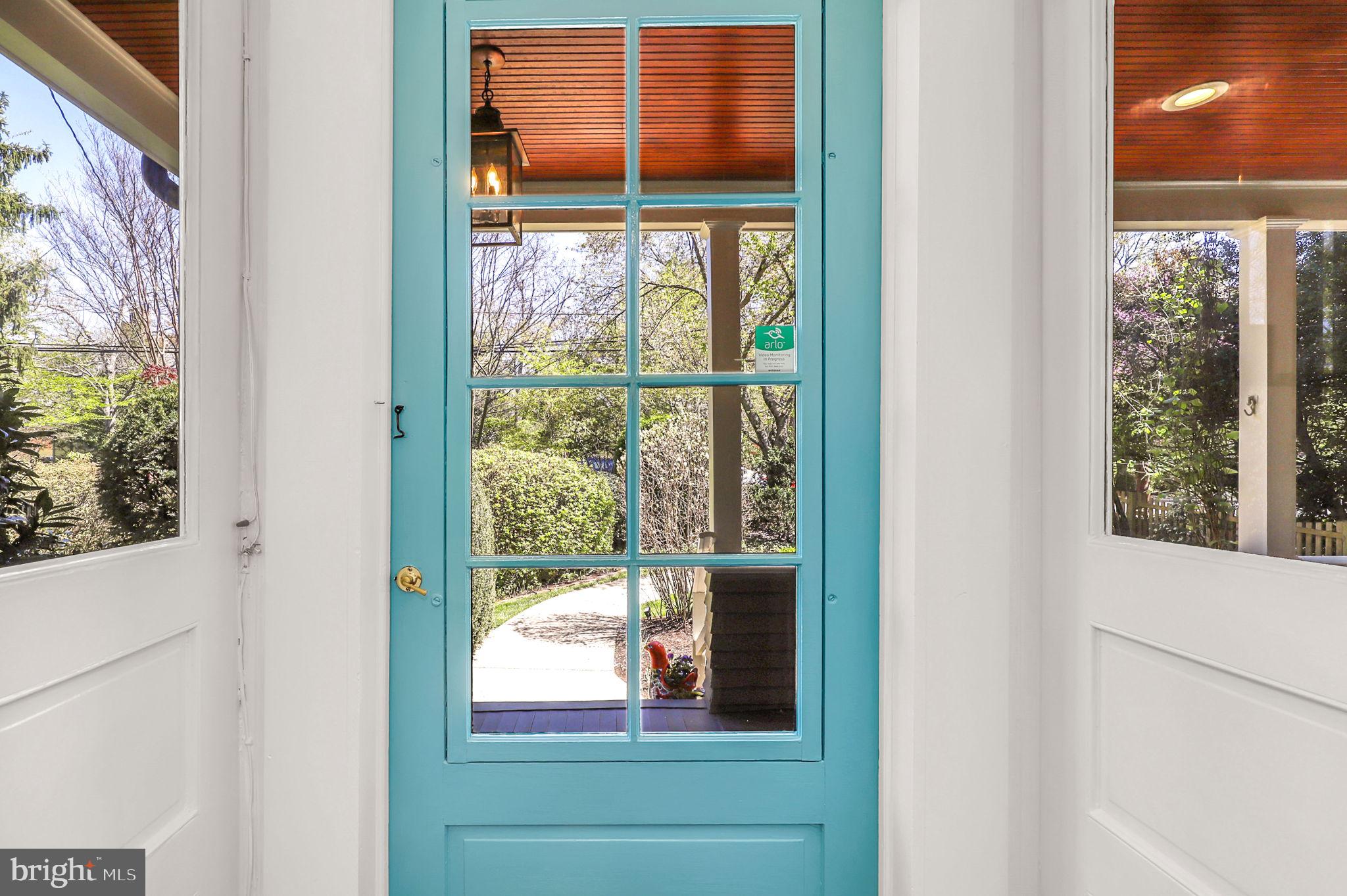 KENSINGTON - Residential