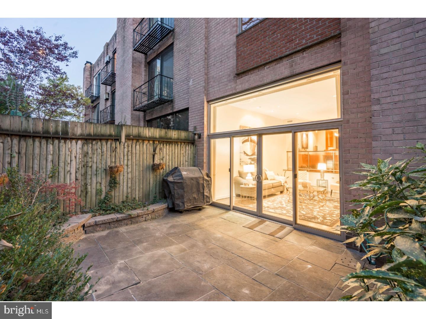 RITTENHOUSE SQUARE - Residential