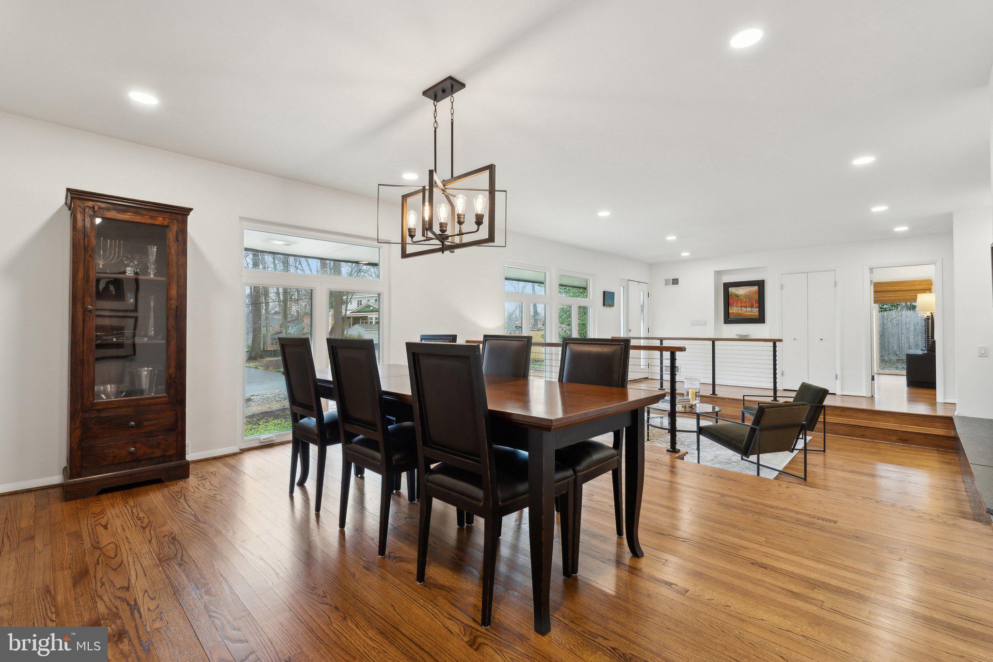 MANOR PARK - Residential