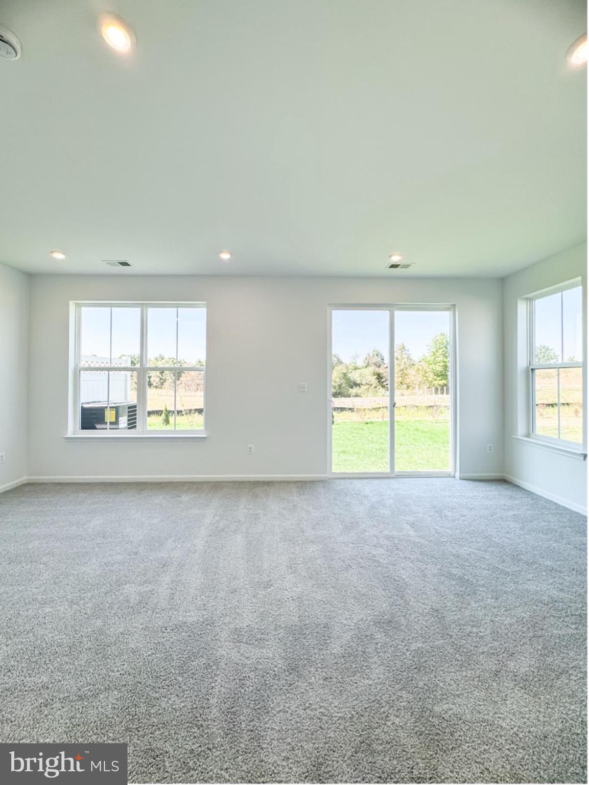 MIDDLETOWN RESERVE - Residential