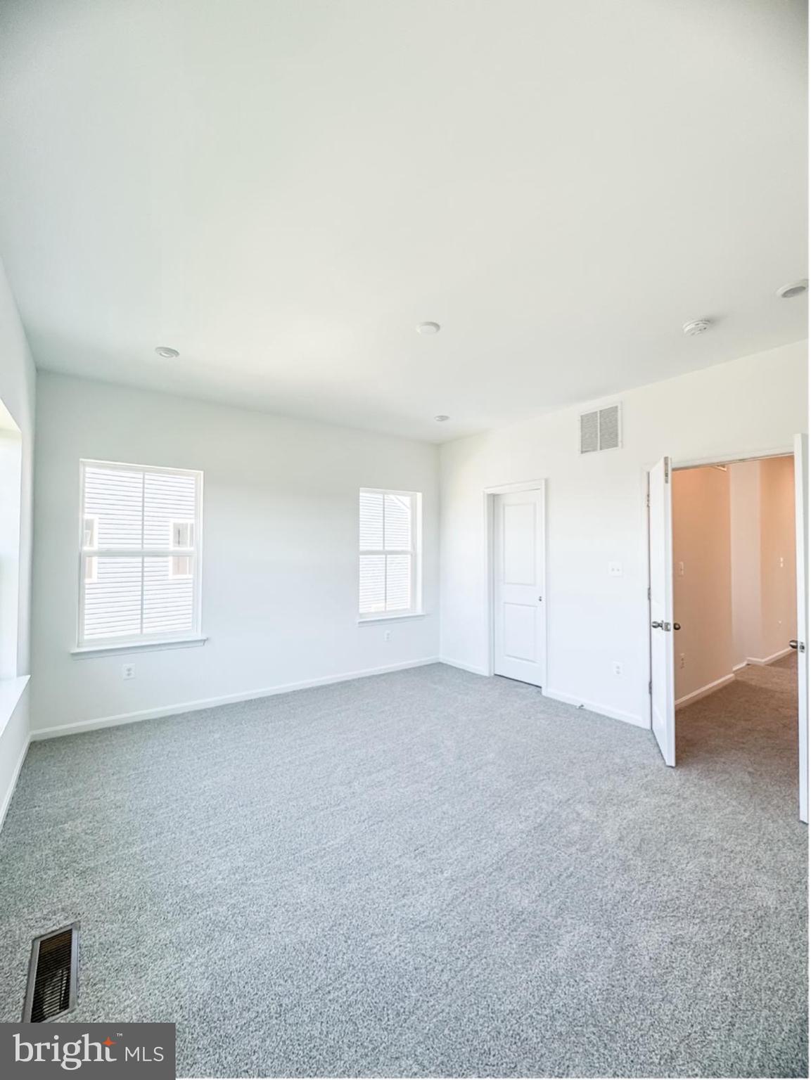 MIDDLETOWN RESERVE - Residential