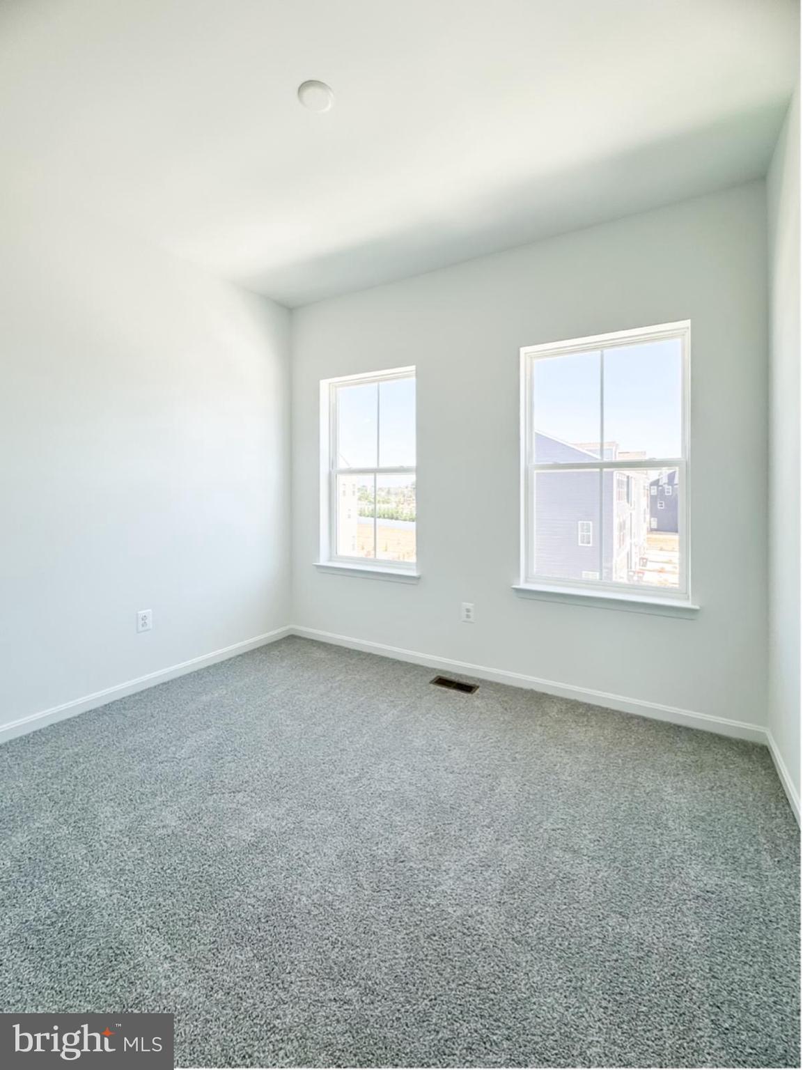 MIDDLETOWN RESERVE - Residential