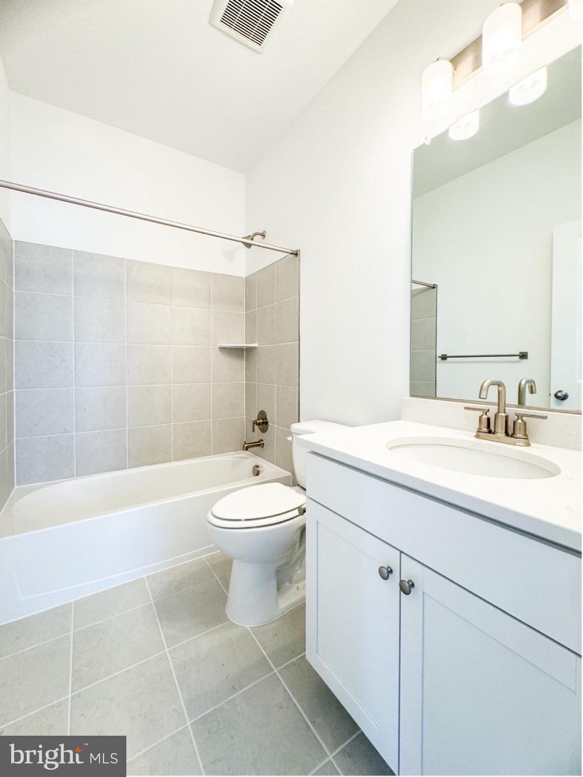 MIDDLETOWN RESERVE - Residential