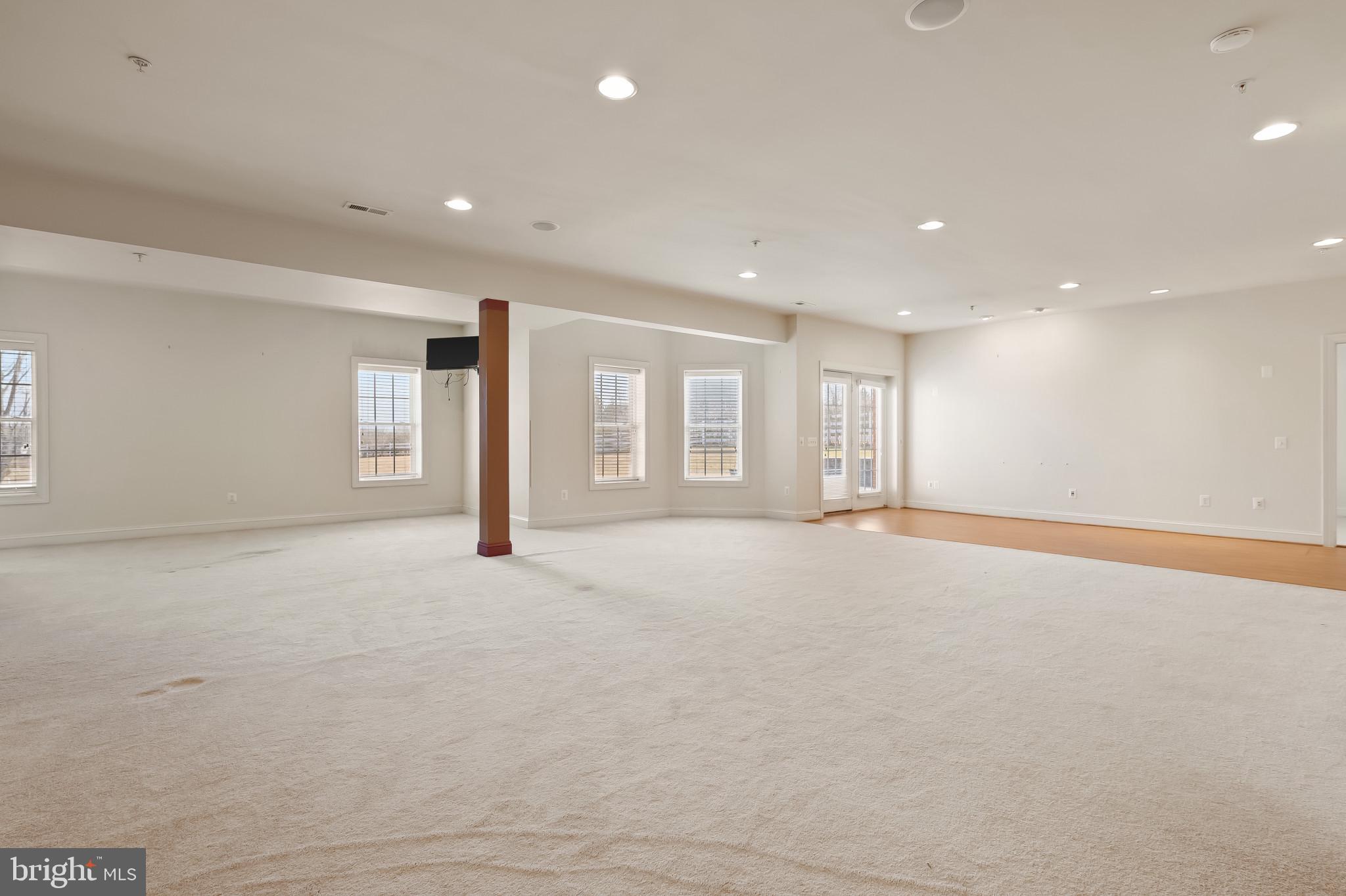 STONEY CREEK ESTATES - Residential