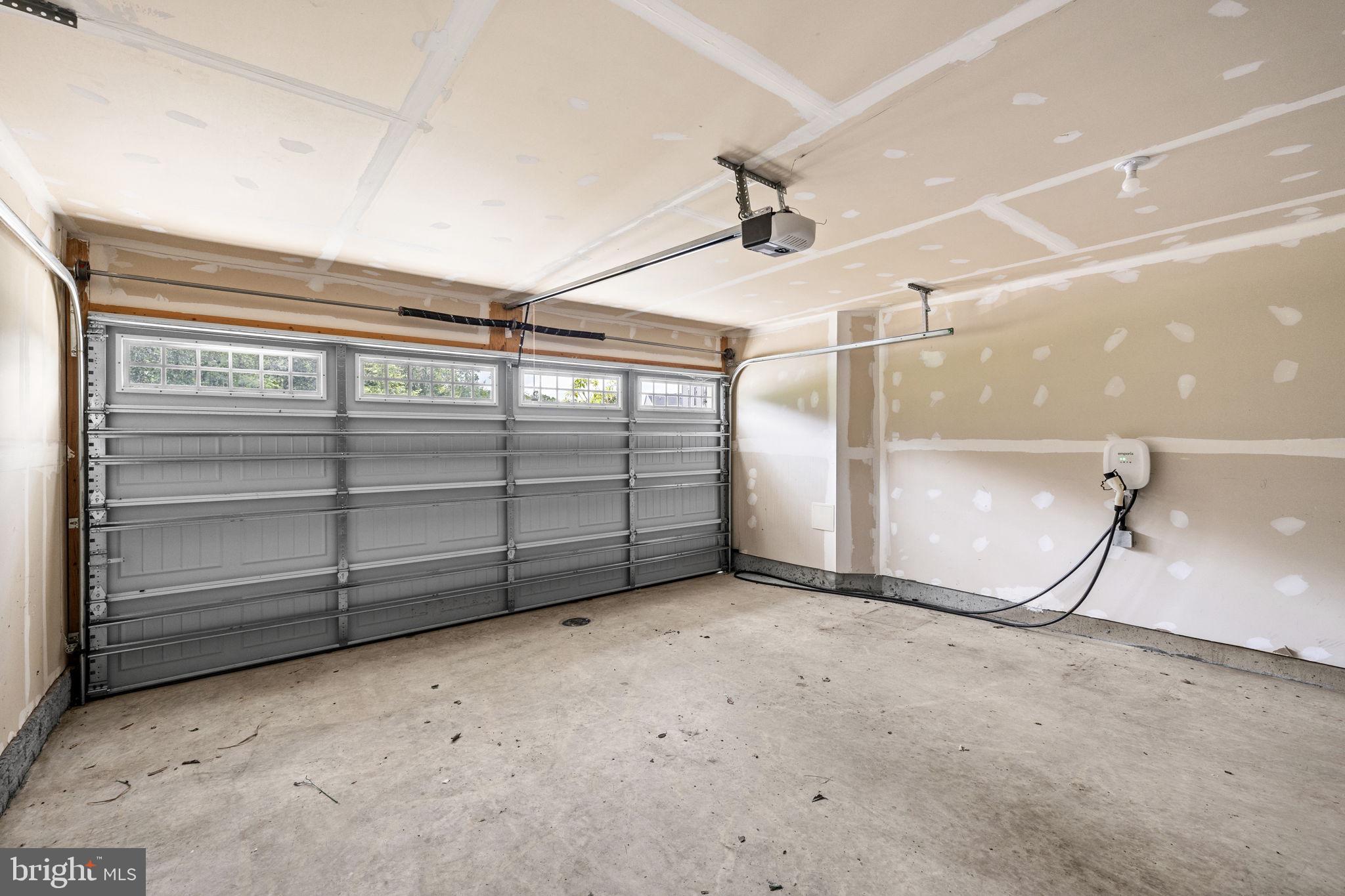 BELLS HILL TERRACE - Residential
