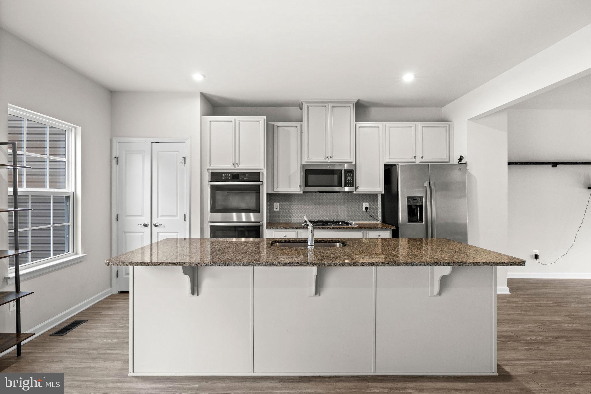 BELLS HILL TERRACE - Residential