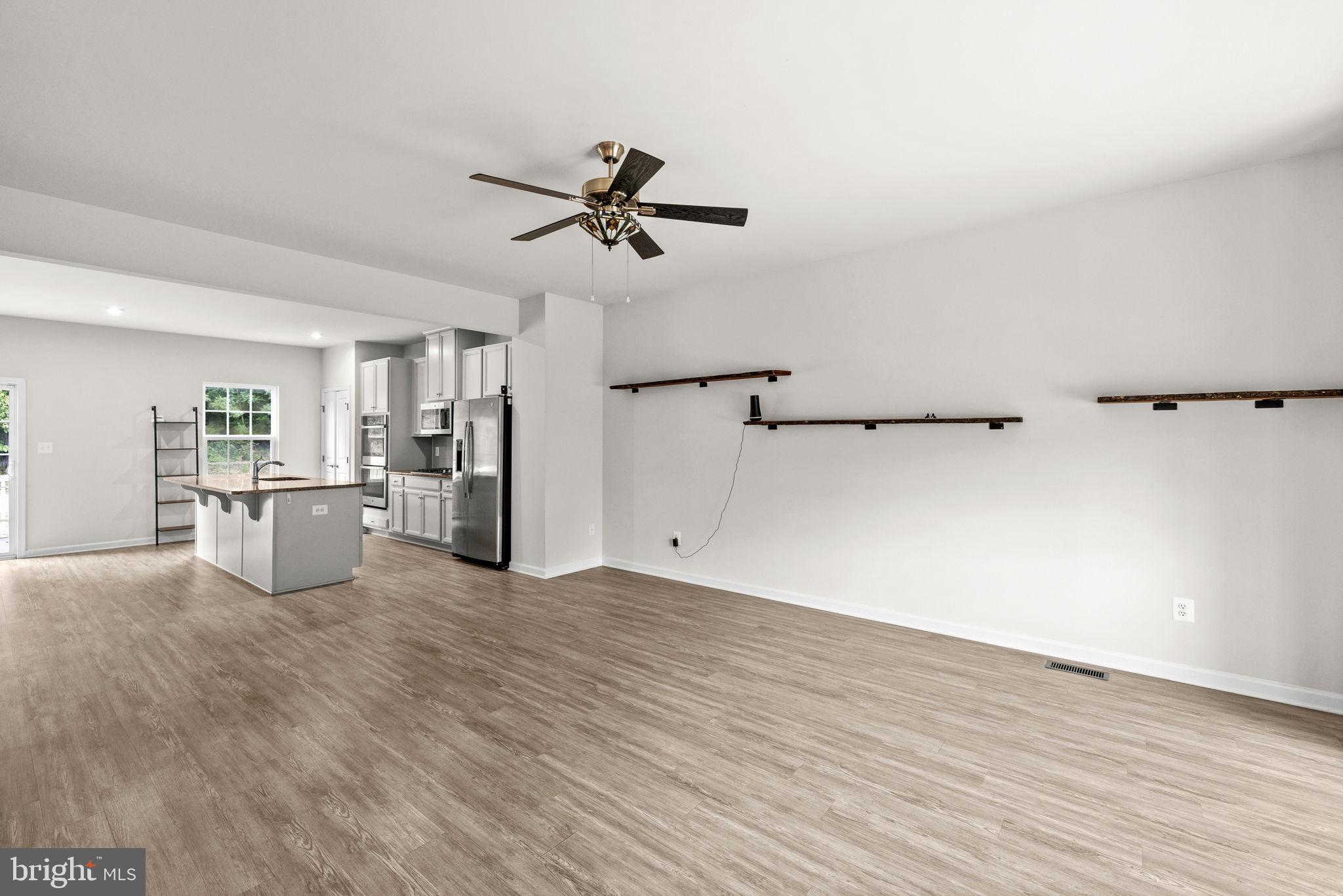 BELLS HILL TERRACE - Residential